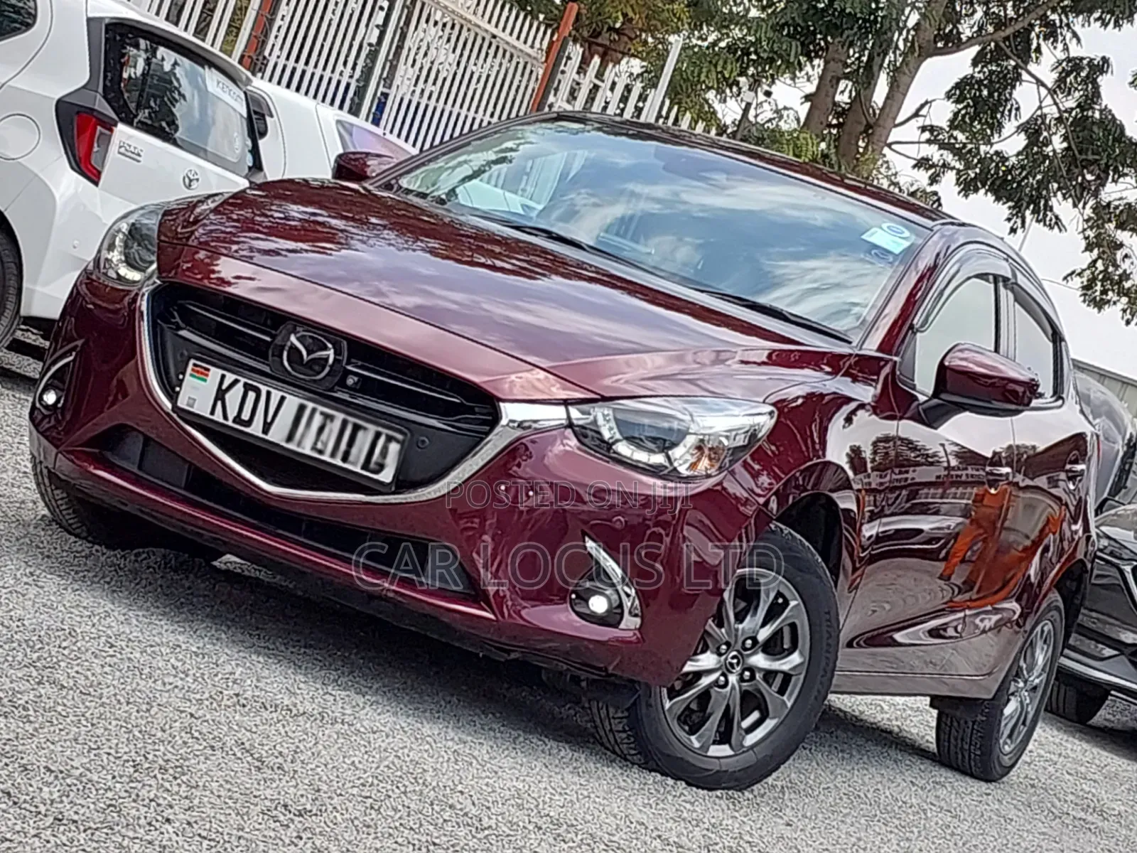 Mazda Demio 2018 Maroon