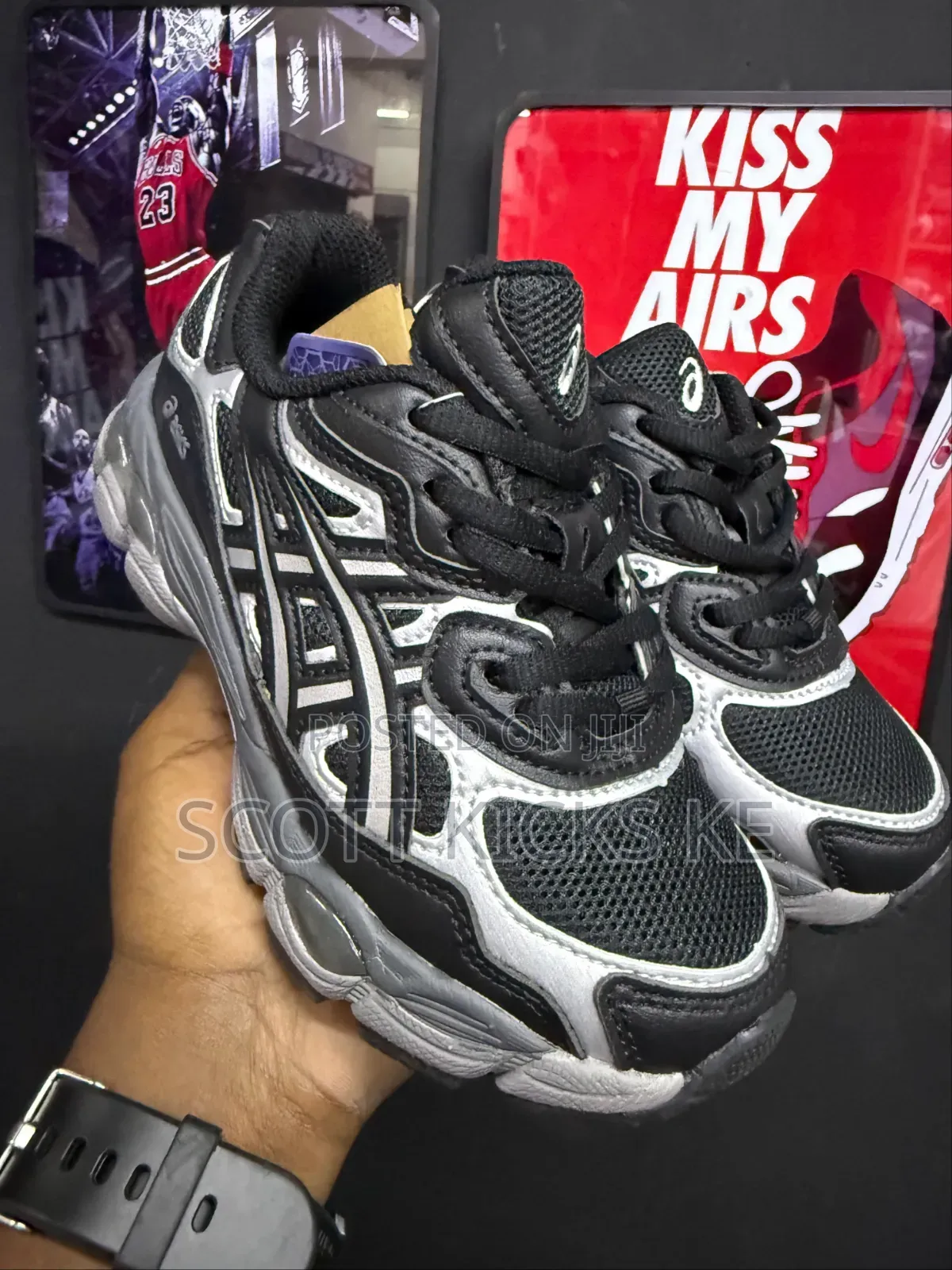Asics-Gel Kids Sneakers Sizes 26 to 35