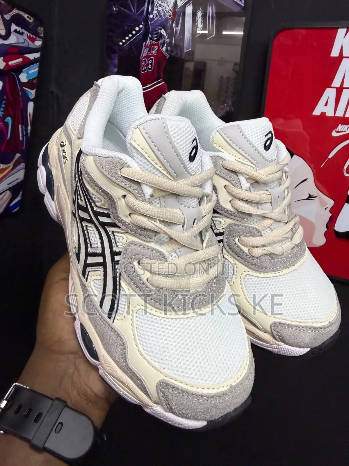 Asics-Gel Kids Sneakers Sizes 26 to 35