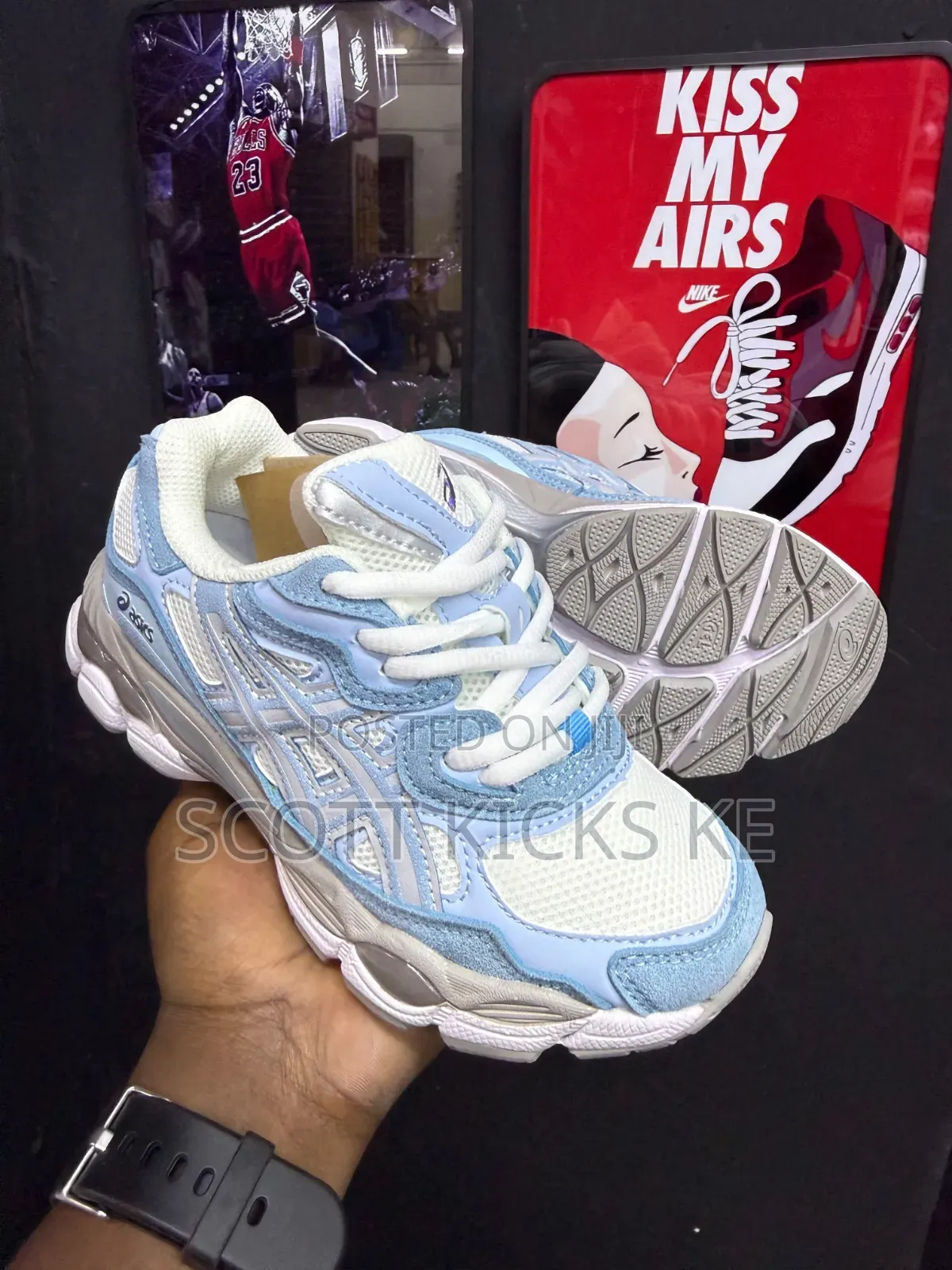 Asics-Gel Kids Sneakers Sizes 26 to 35