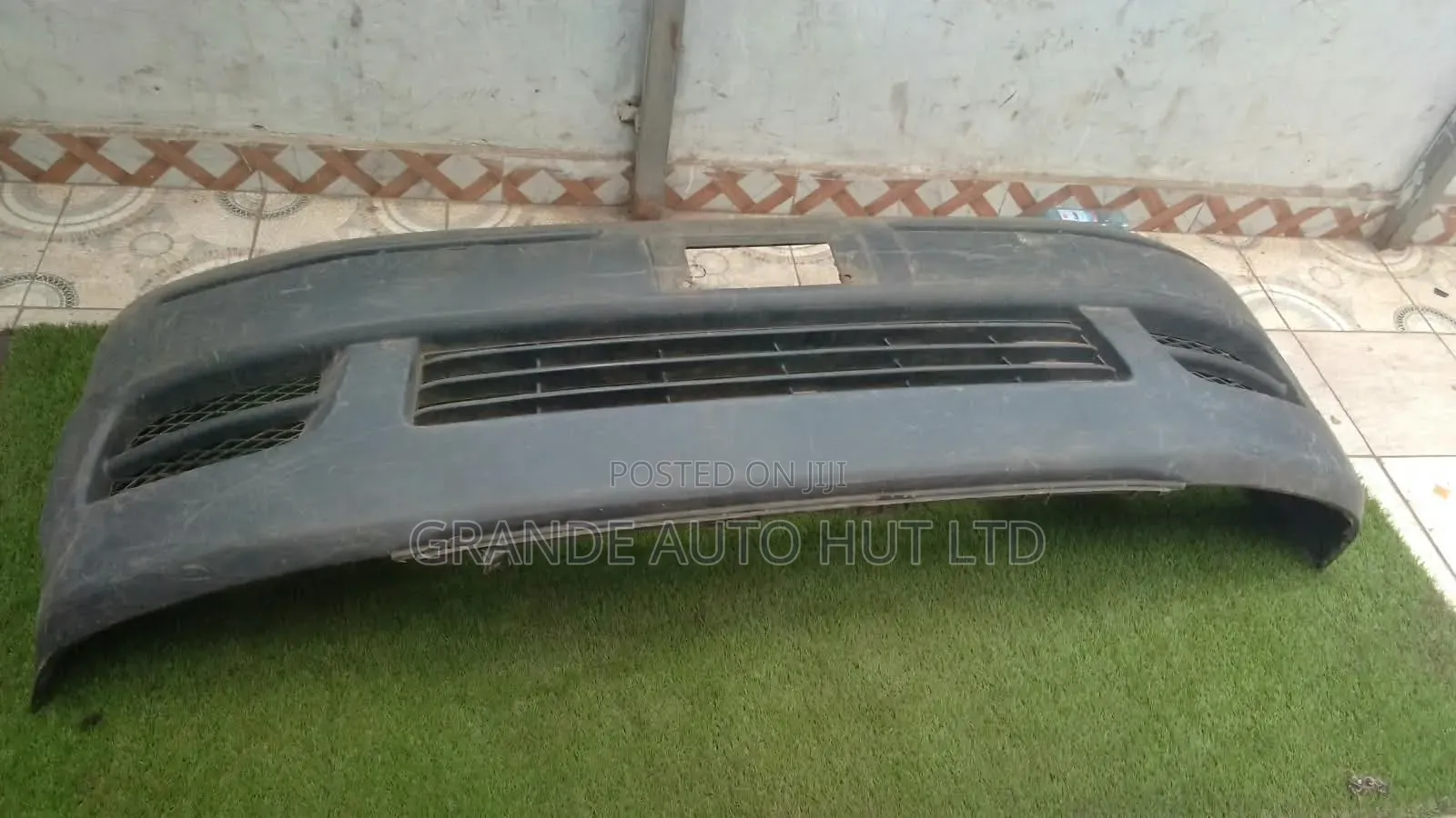 Toyota Hiace 7l Bumper Front