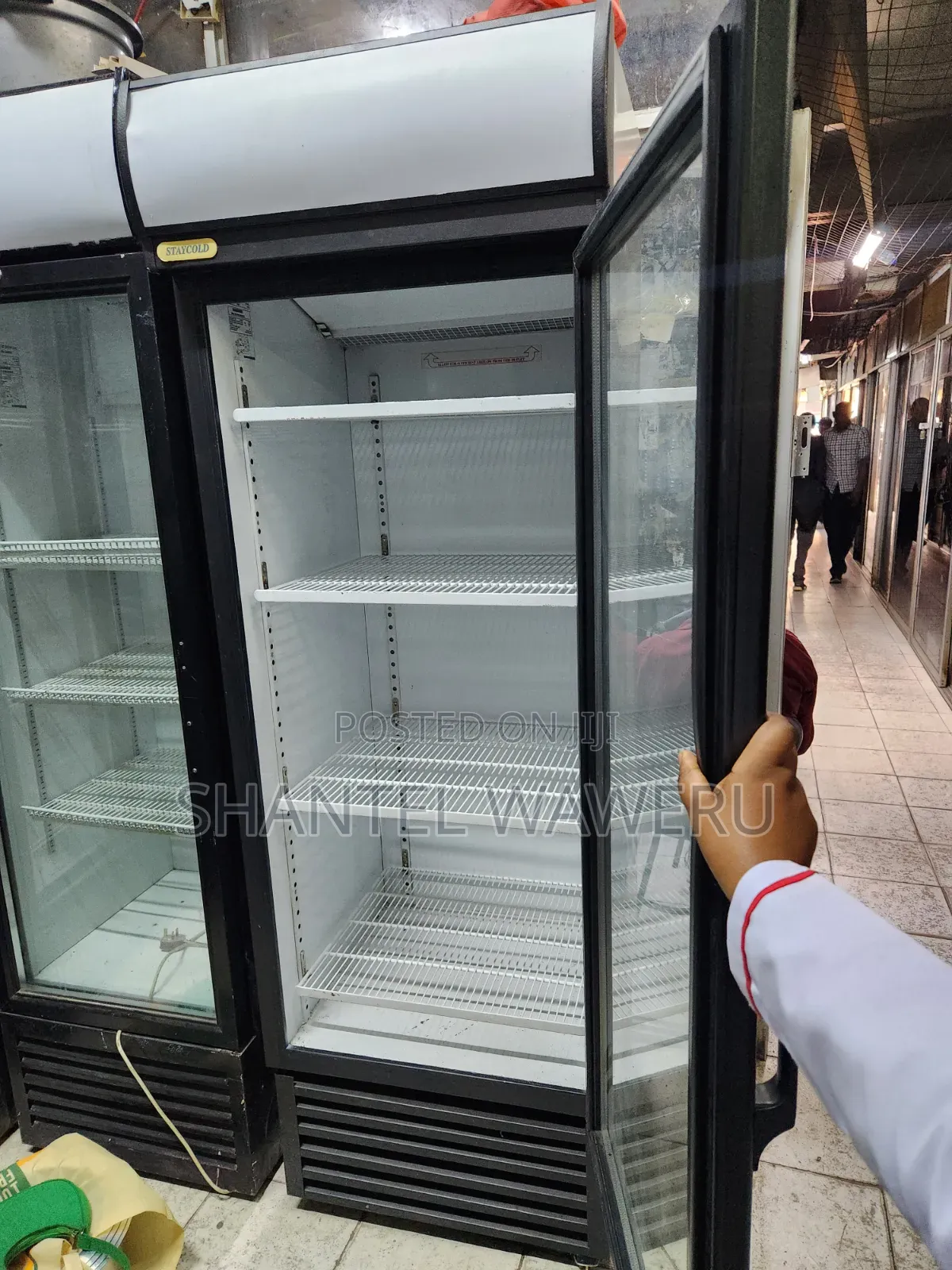 4 Trays Display Exuk 550litres