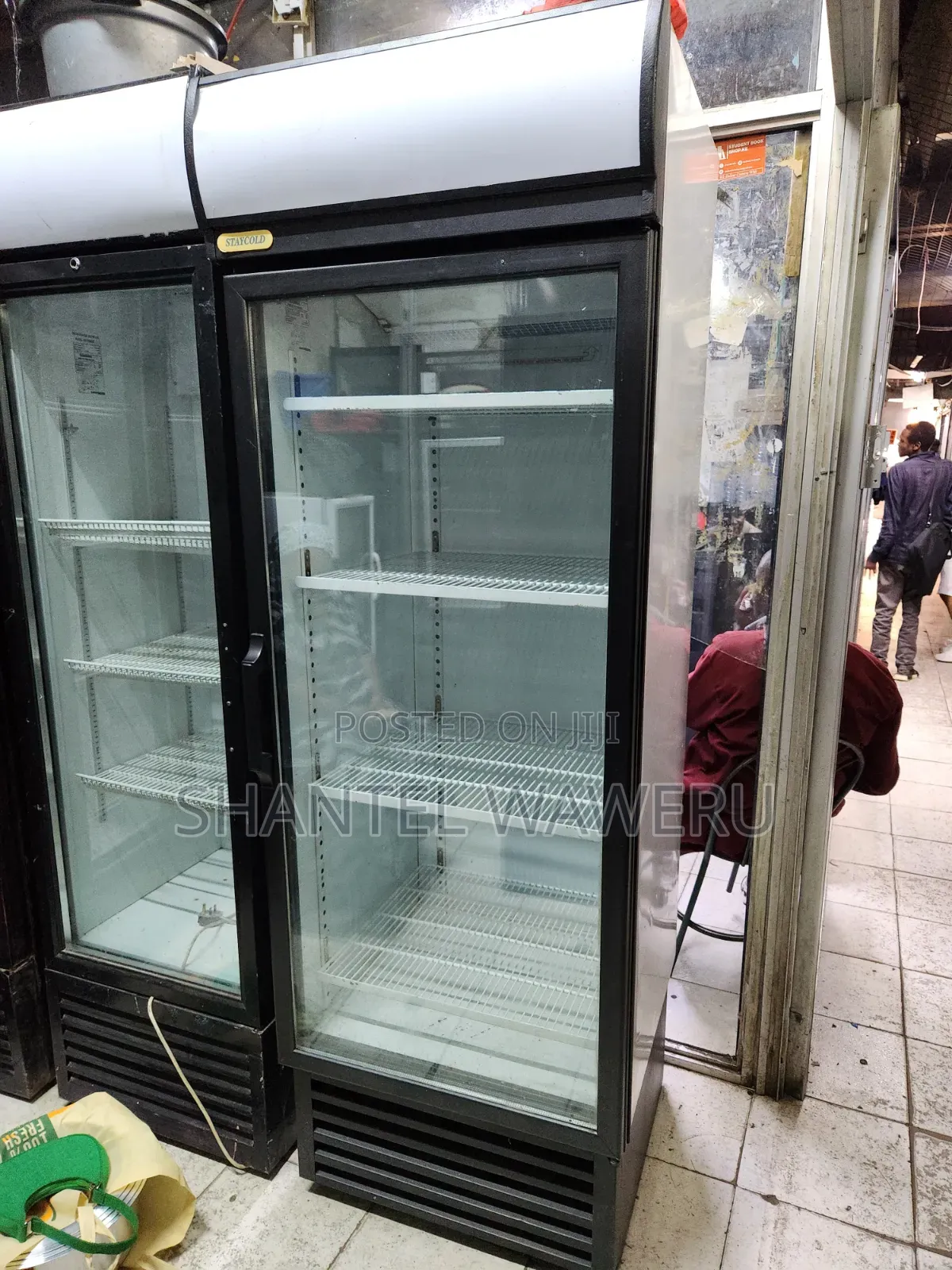 4 Trays Display Exuk 550litres