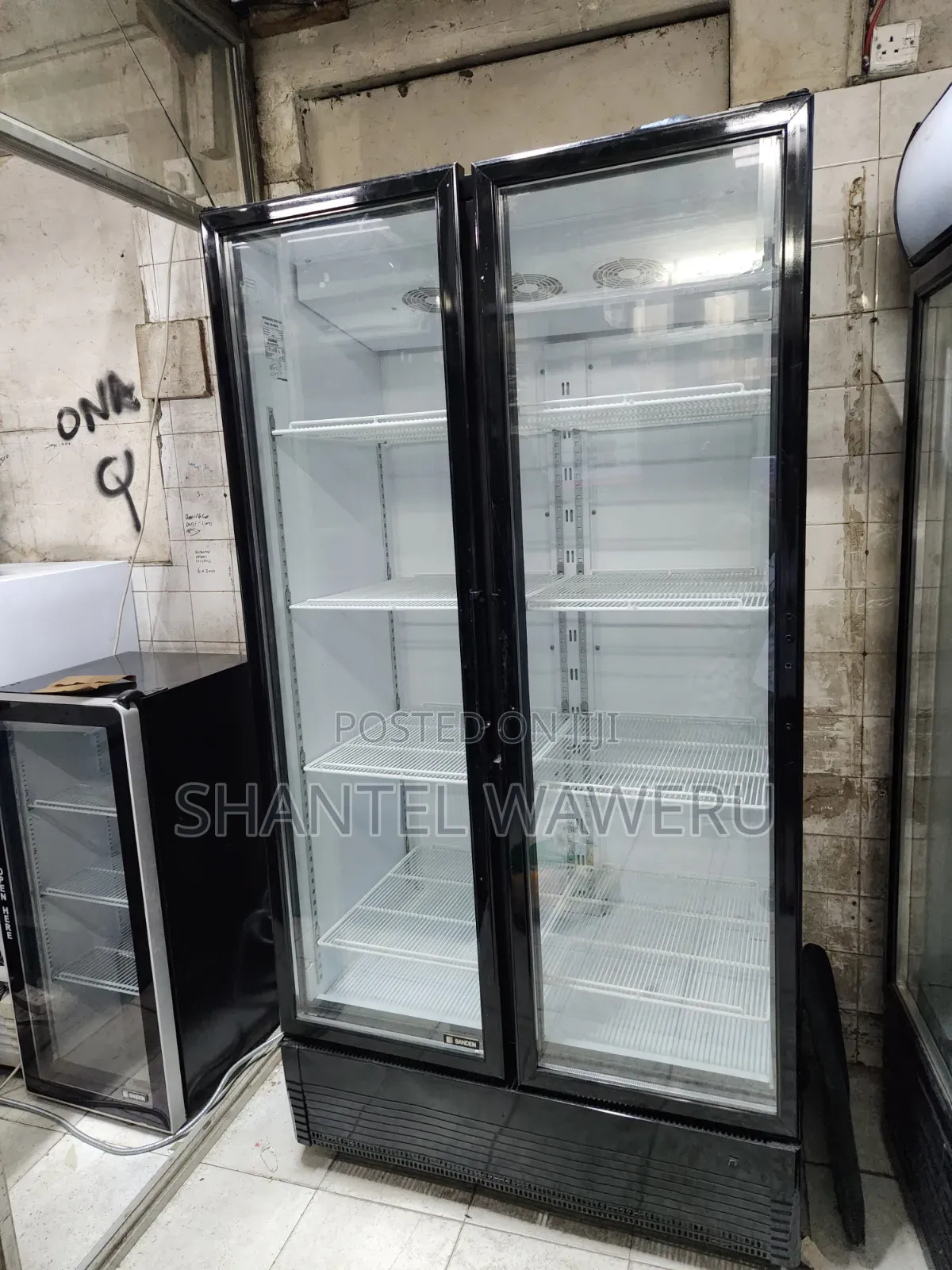 Black 2 Door Chiller 1000litres