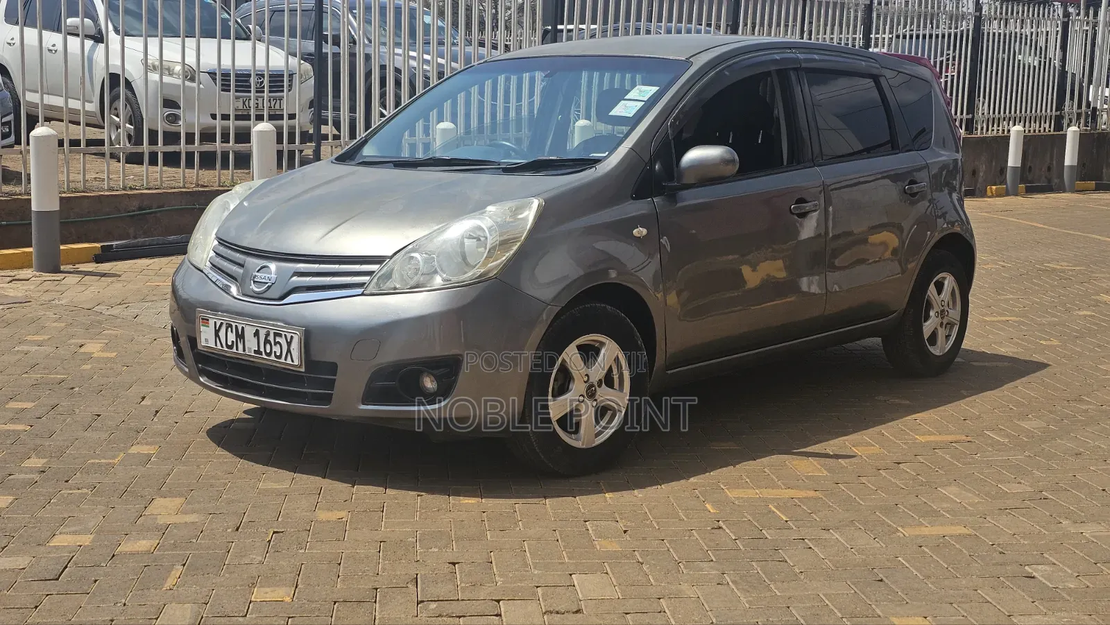 Nissan Note 2010 Silver