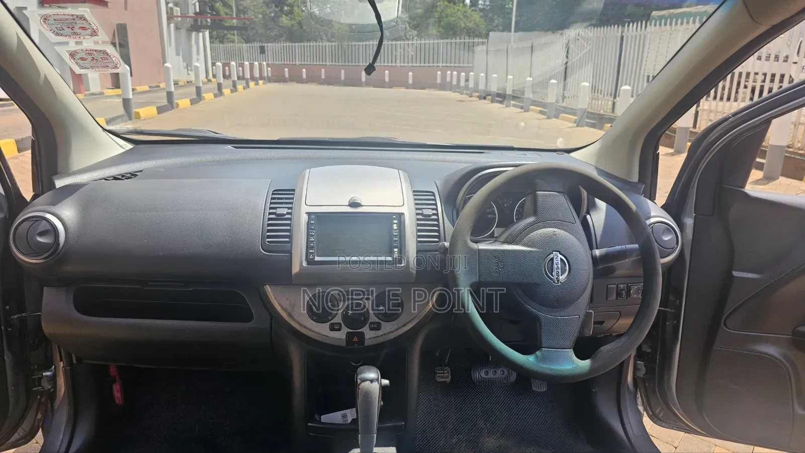 Nissan Note 2010 Silver