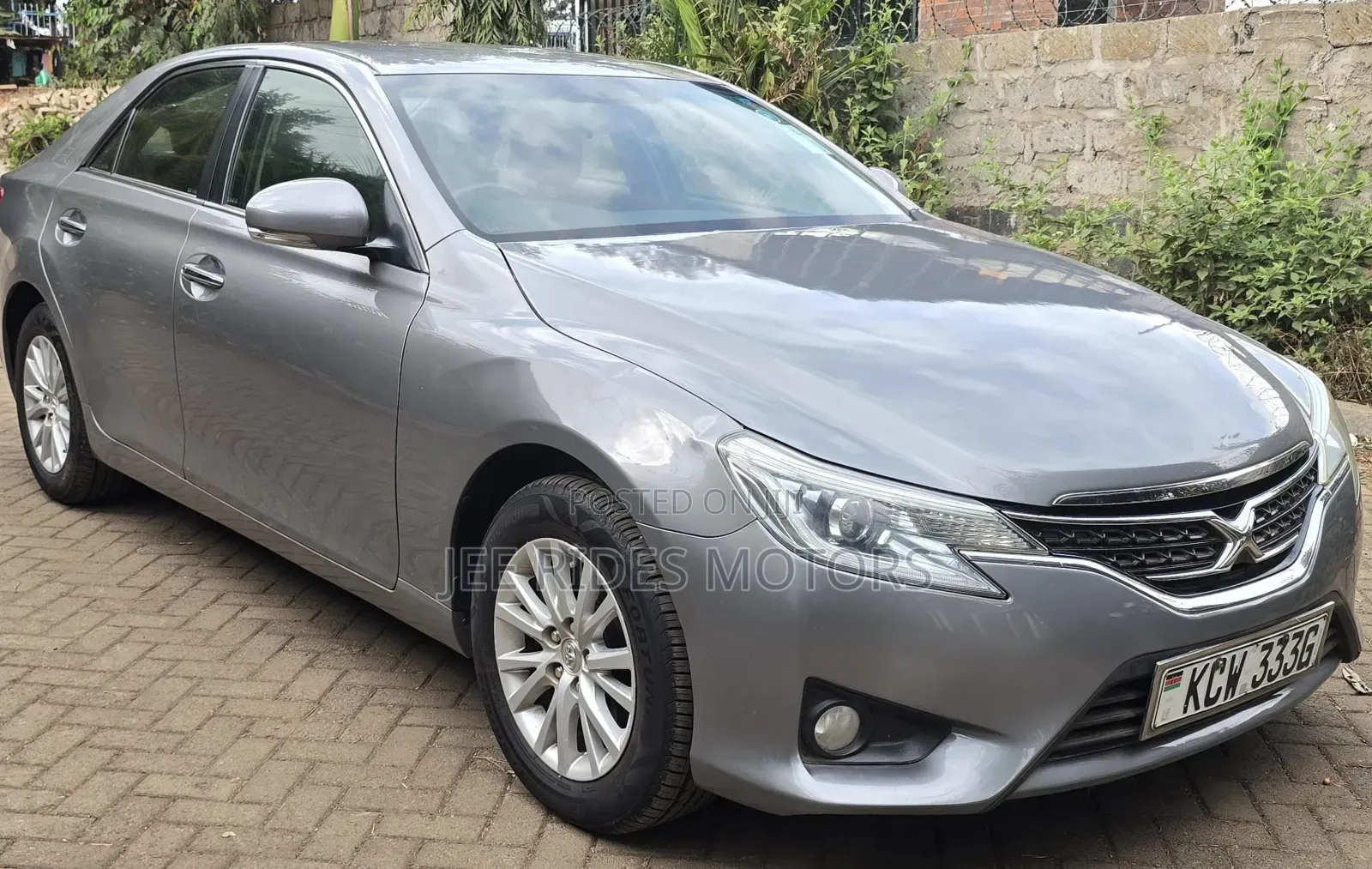Toyota Mark X 2013 Gray