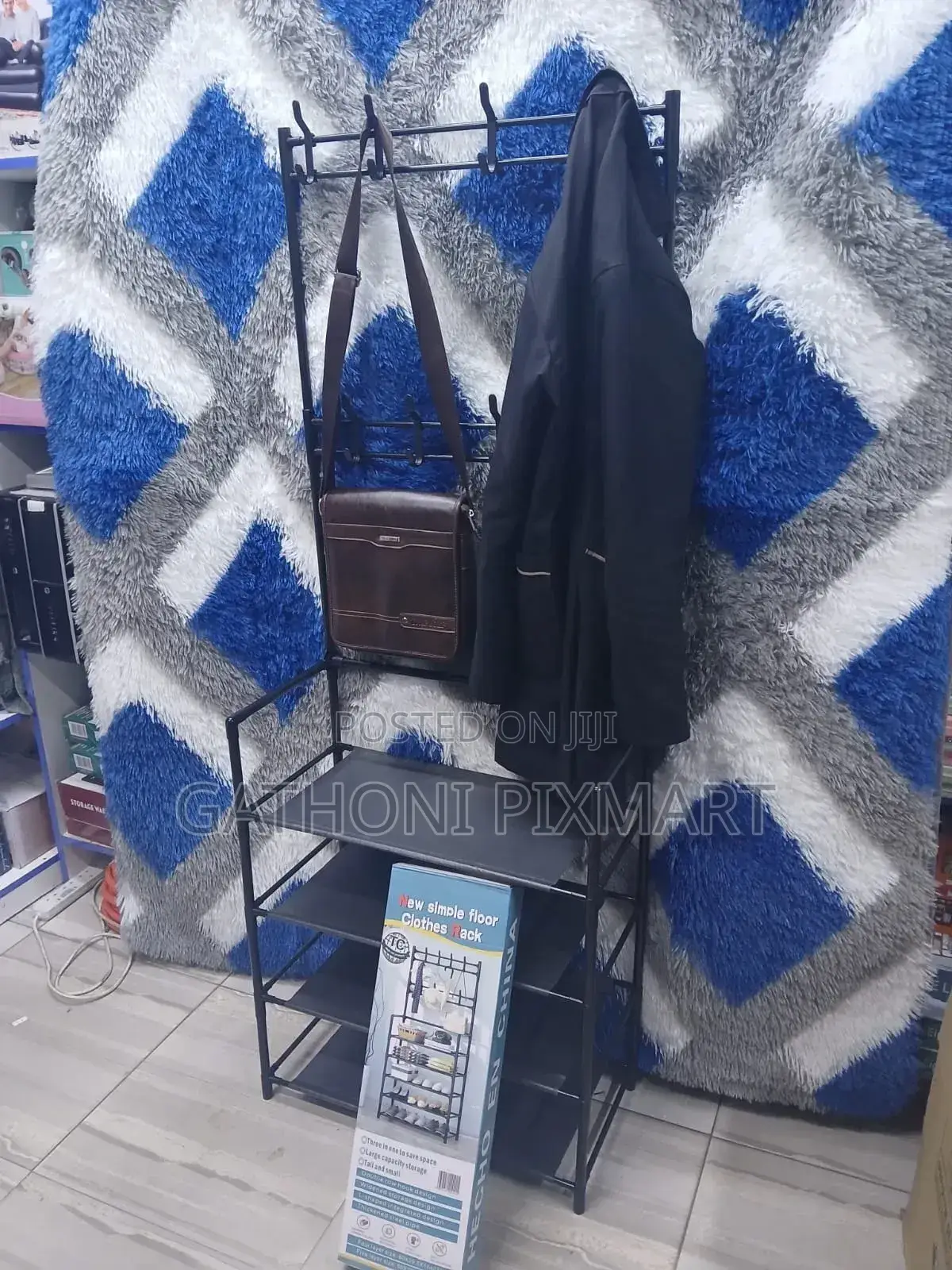 Portable Shoerack With Hanger