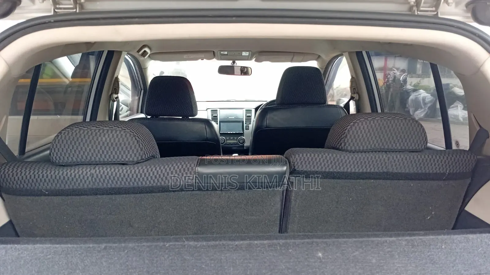 Nissan Tiida 1.5L 16V 2011 Silver