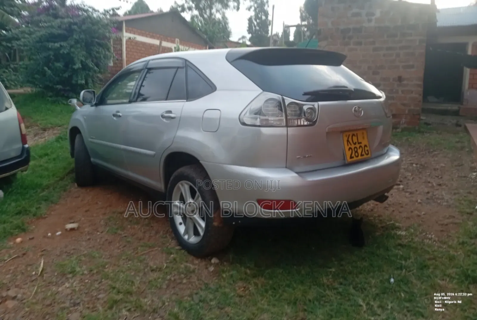 Toyota Harrier 2010 Silver