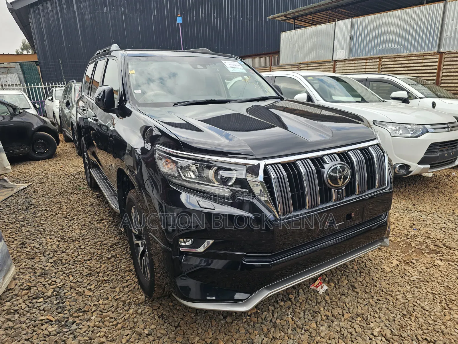 Toyota Land Cruiser Prado 2021 Black