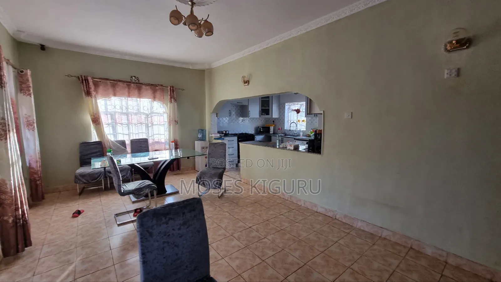 3bdrm Bungalow in Kimunyu, Kenyatta Road / Theta for rent