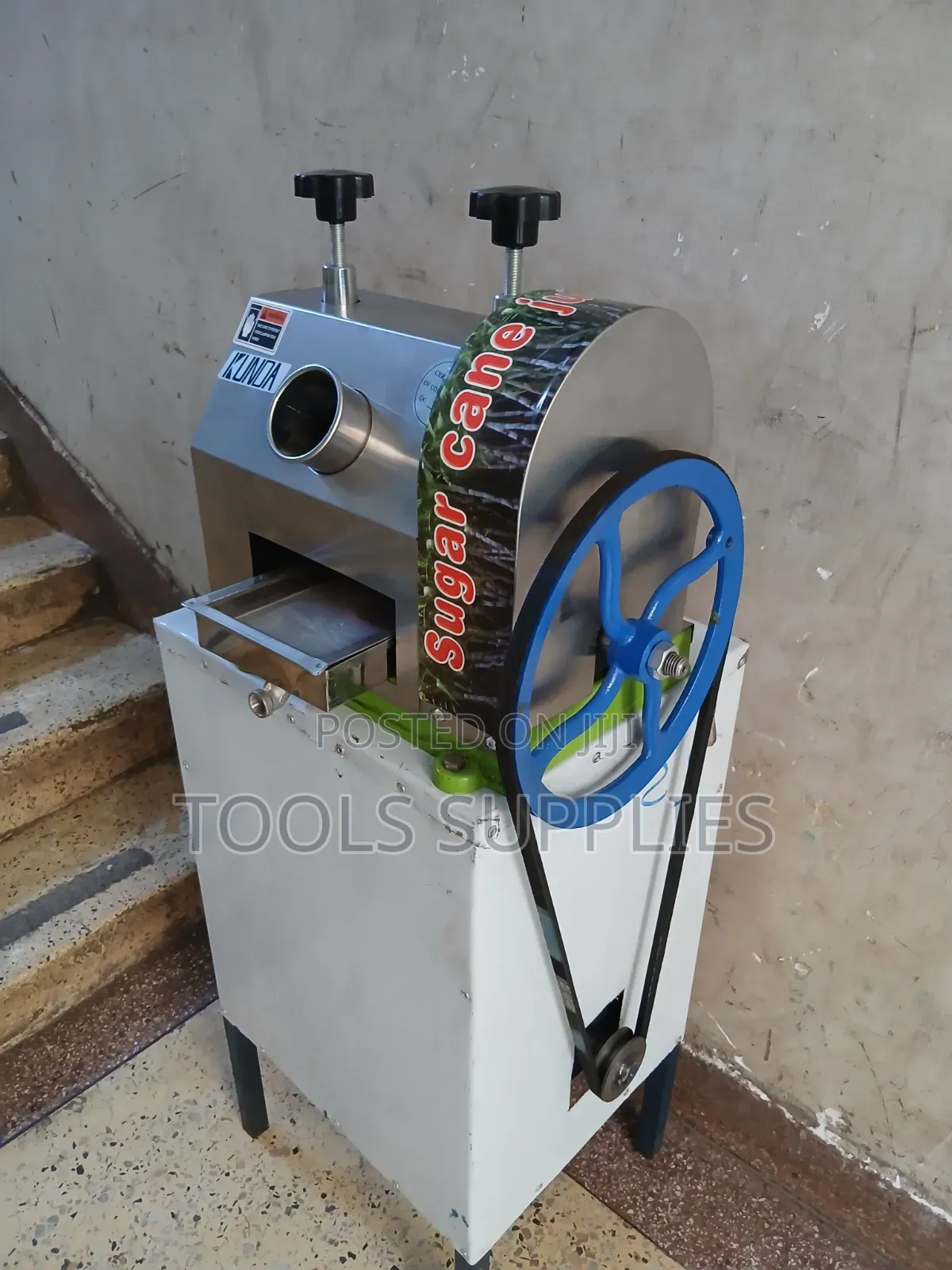 Sugarcane Juicer Machine