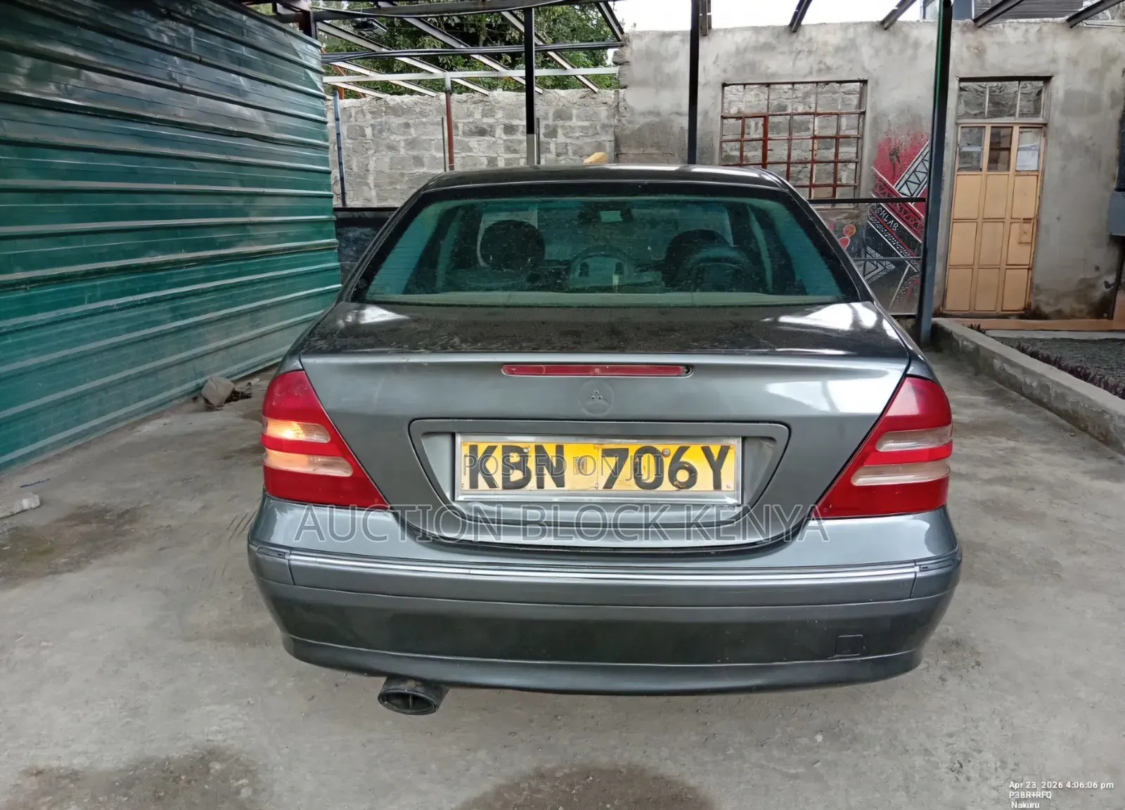Mercedes-Benz C180 2004 Gray