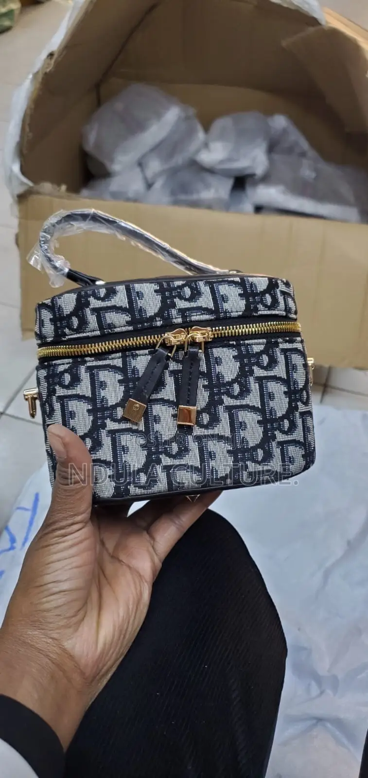 Designer Vanity Sling Bags Fr Ladies