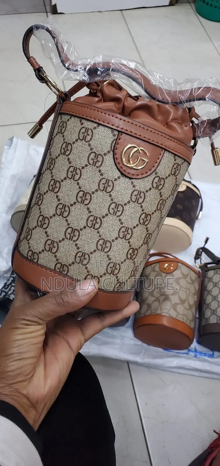 Gucci Ophidia Mini Bucket Bag