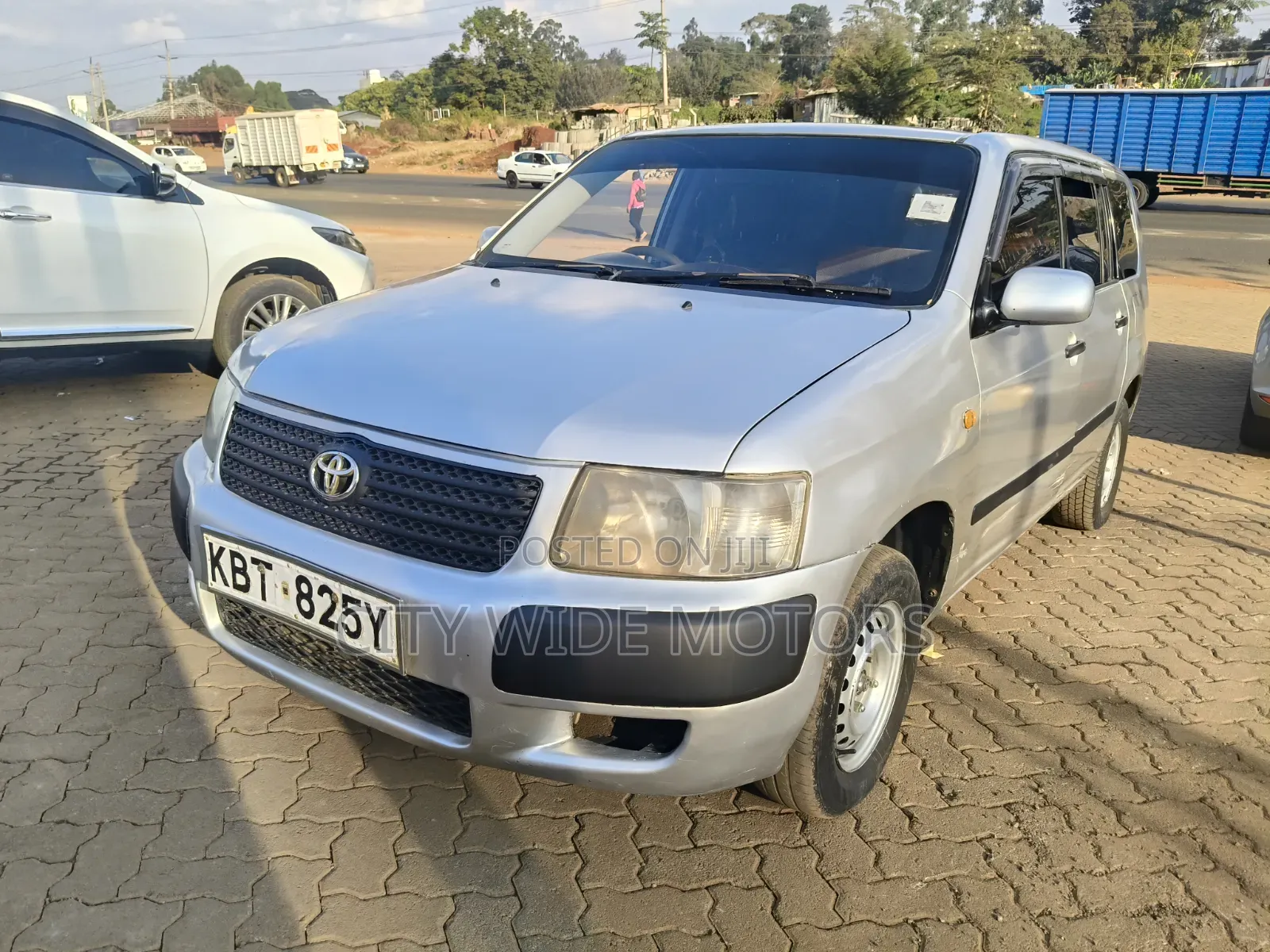 Toyota Succeed 2005 Silver