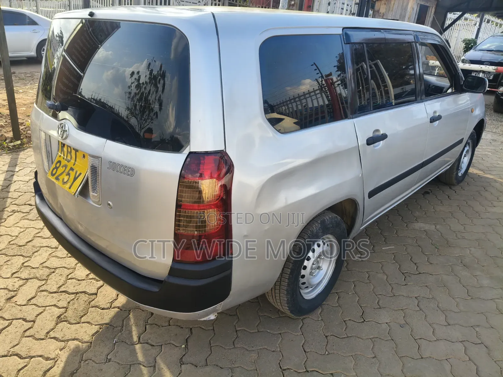 Toyota Succeed 2005 Silver