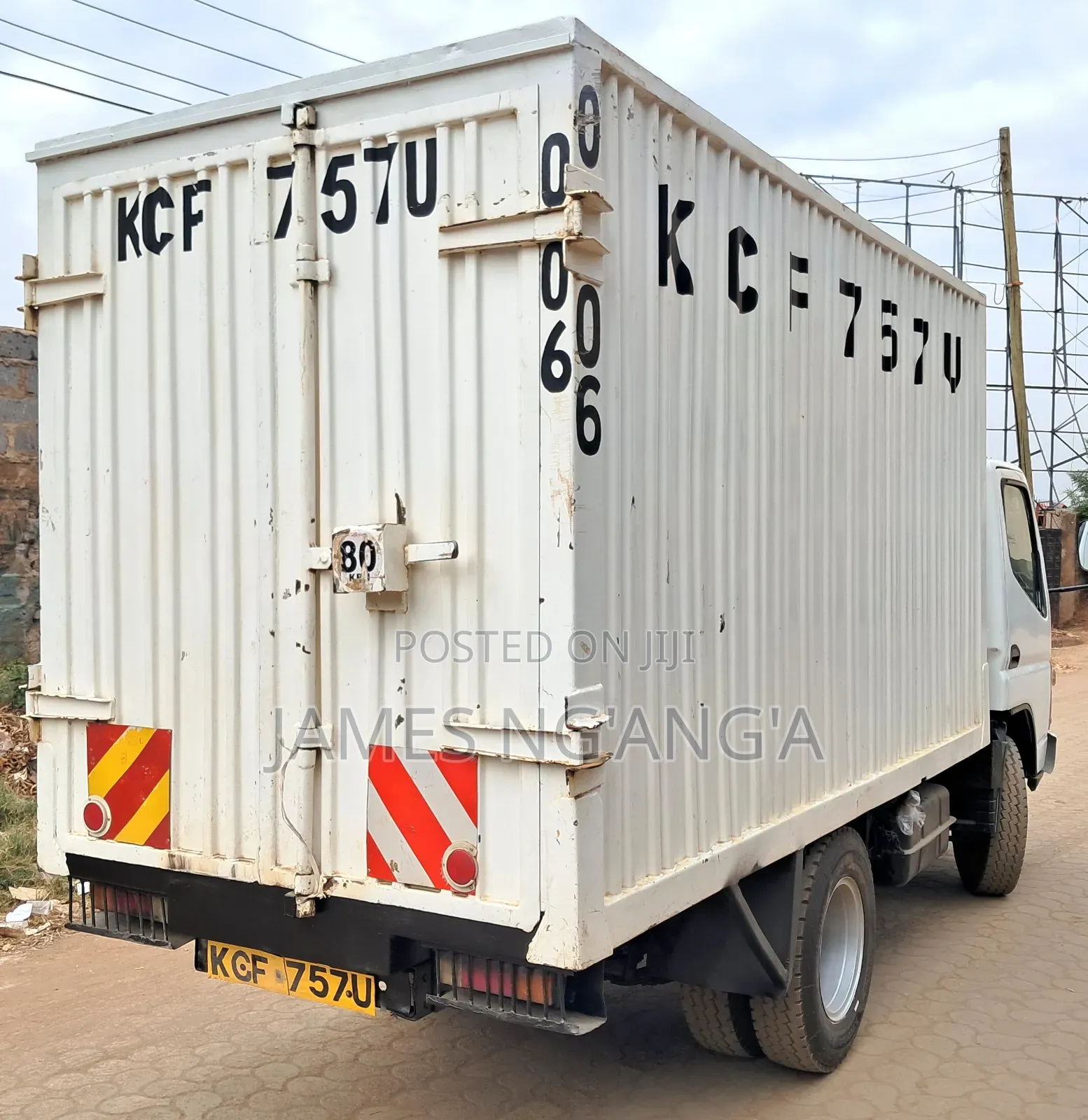 Mitsubishi Canter Short Chase