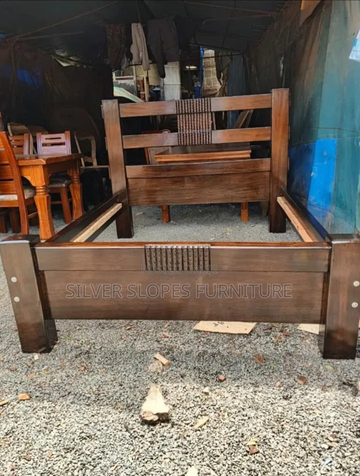 5by6 Beams Mahogany Bed