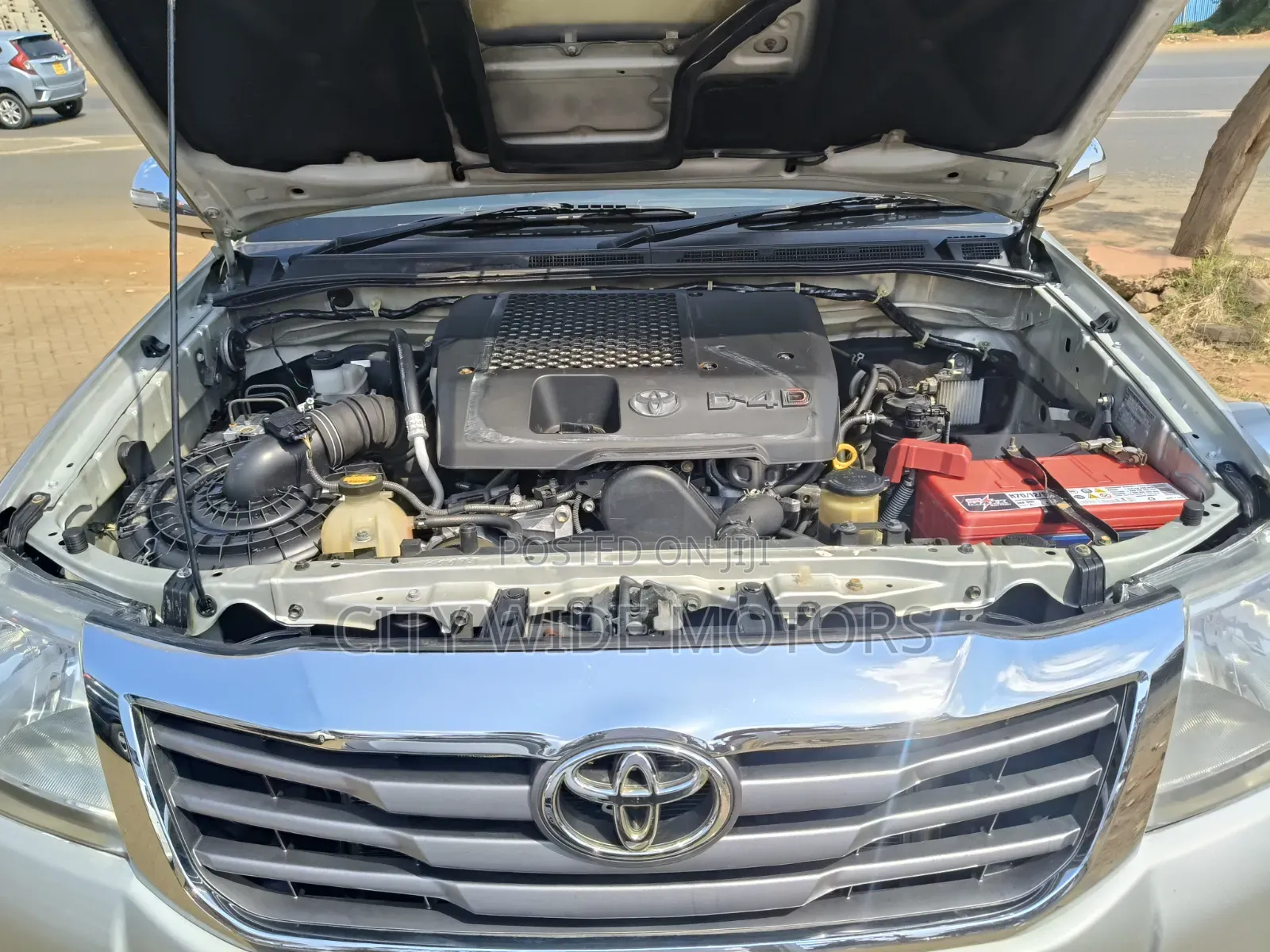 Toyota Hilux 2015 Silver
