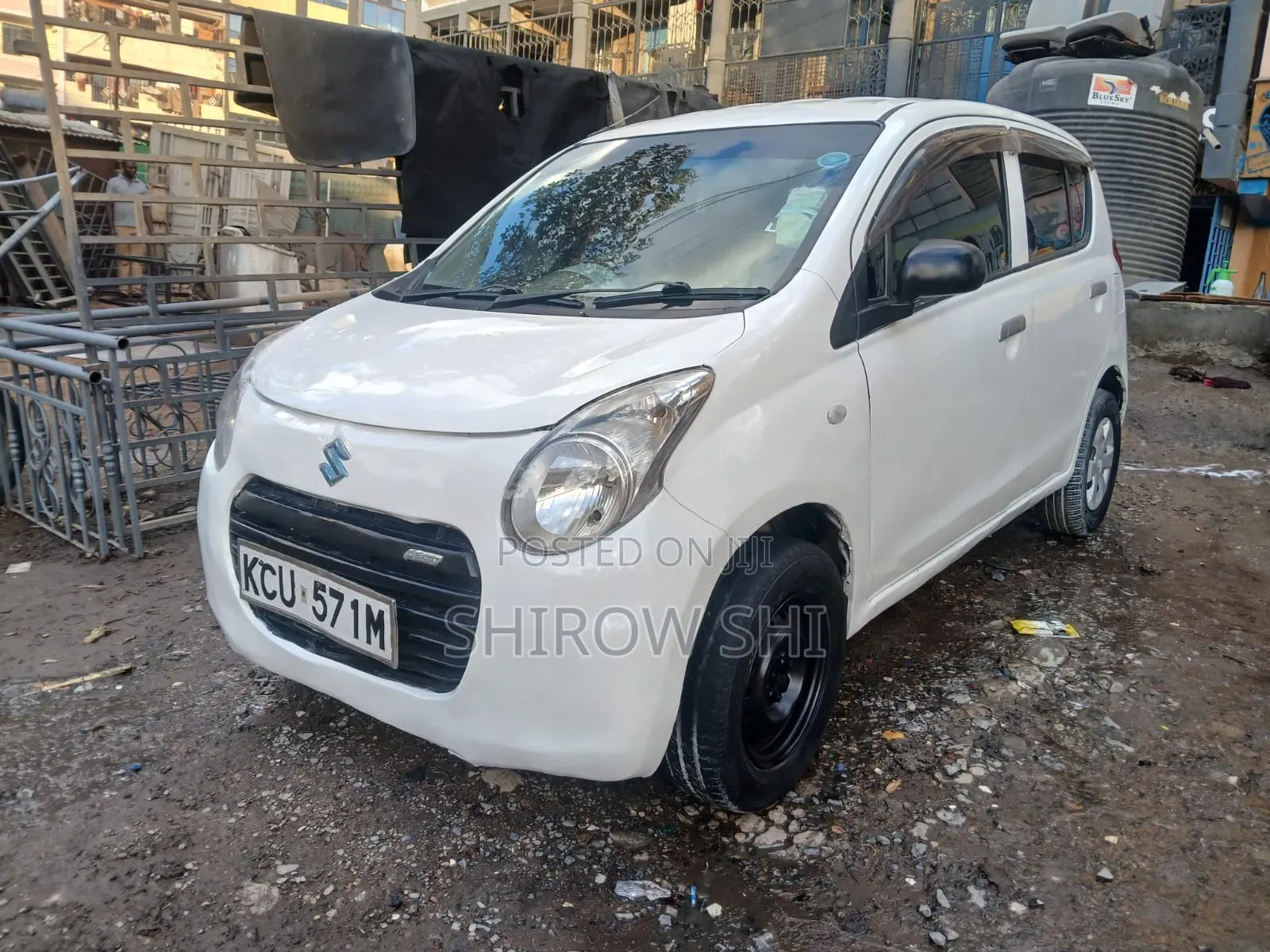 Suzuki Alto 2013 White