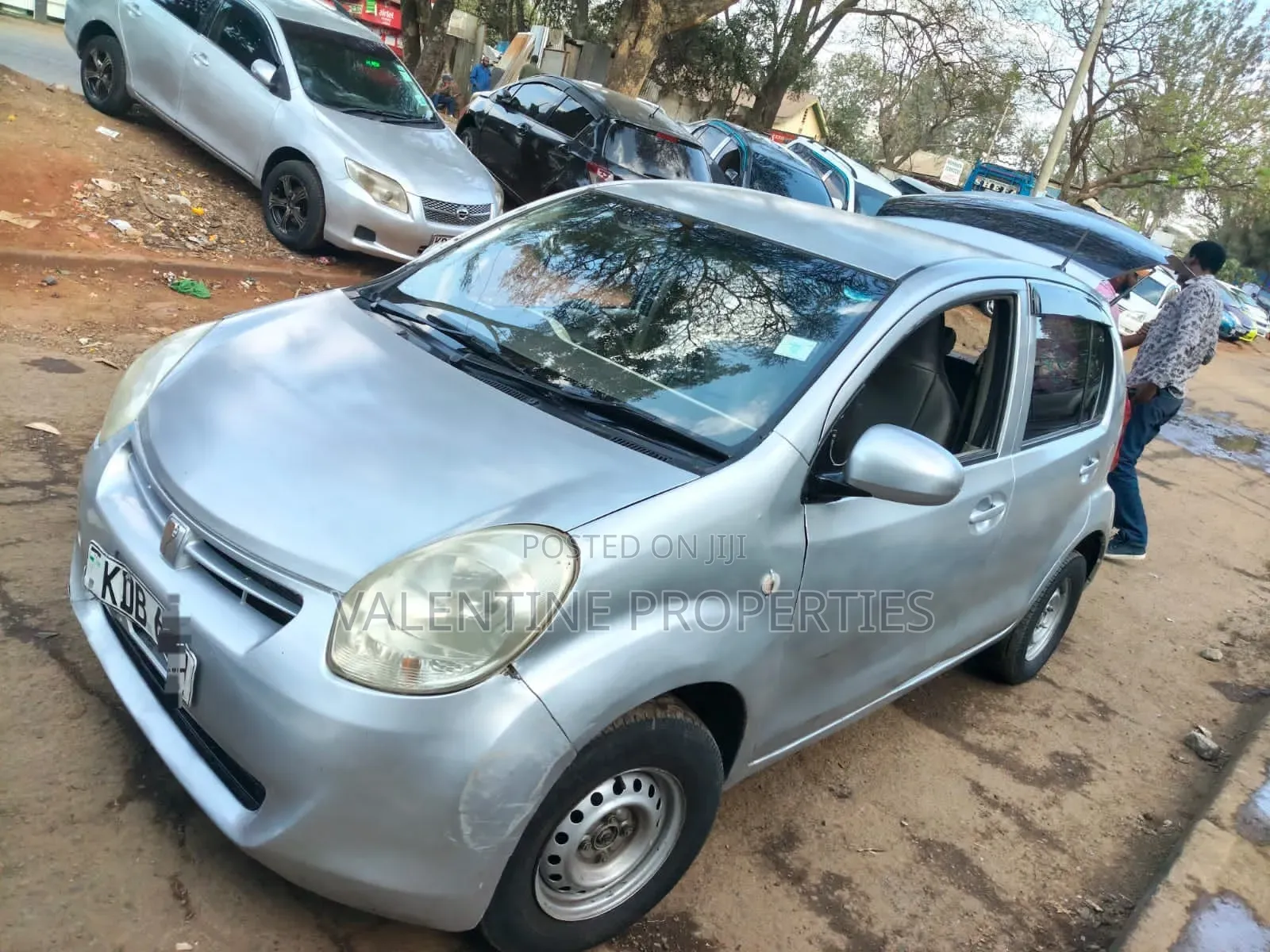 Toyota Passo 2013 Silver