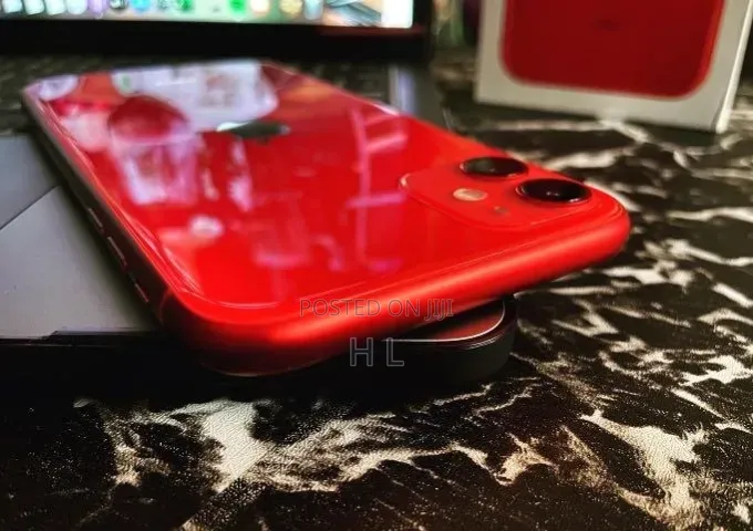 Apple iPhone 11 256 GB Red