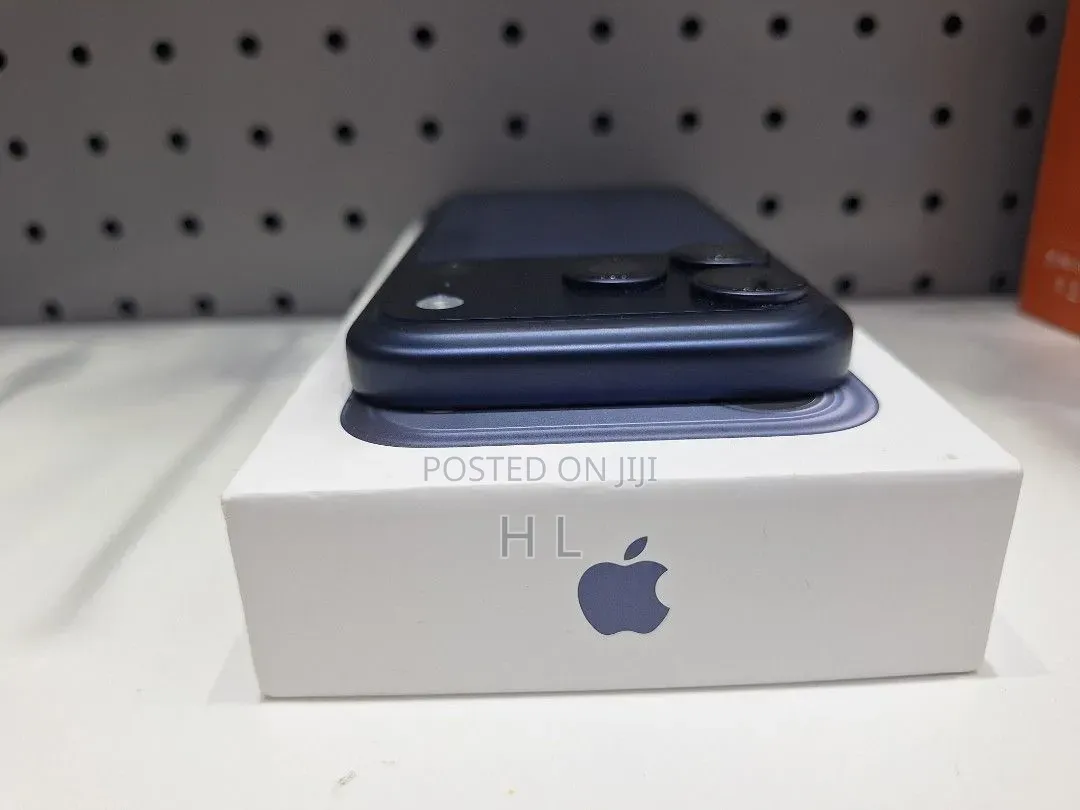 Apple iPhone 16 Pro 512 GB Blue