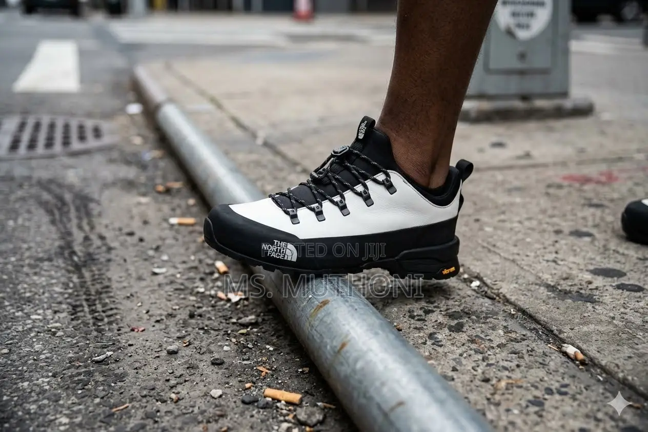 Rugged Low-Top the North Face Glenclyffe Sneakers Size 40-45