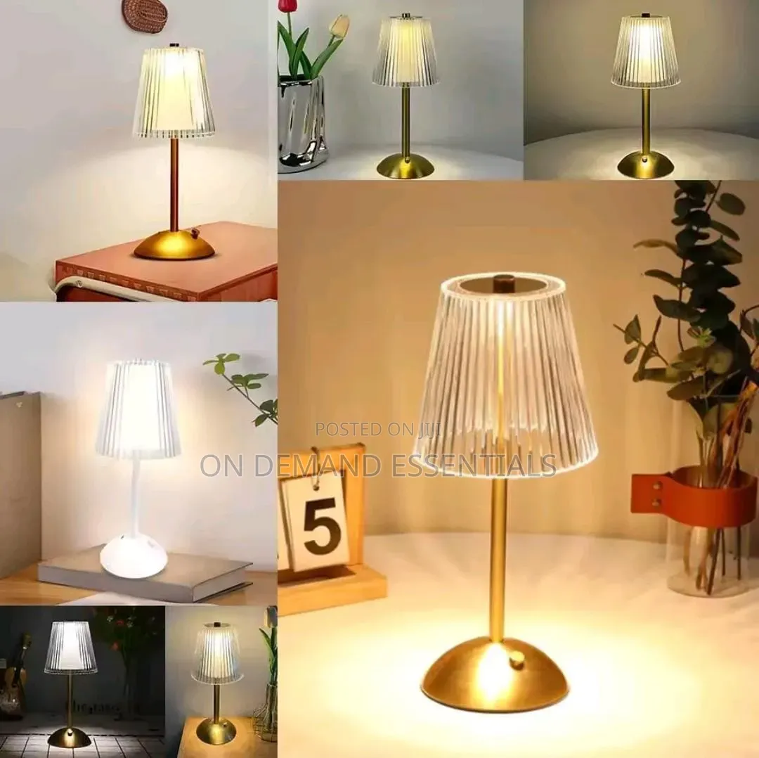 Lovely Crystal Bedside Lamp
With Different Light Modes
Warm,white