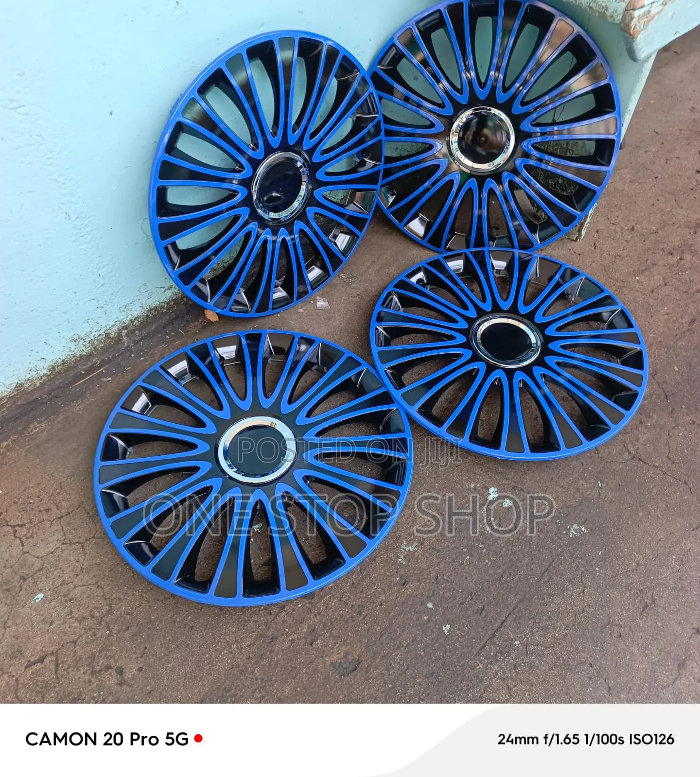 15" Wheel Caps With Bright Blue Perimeter With Black Spoke Accents