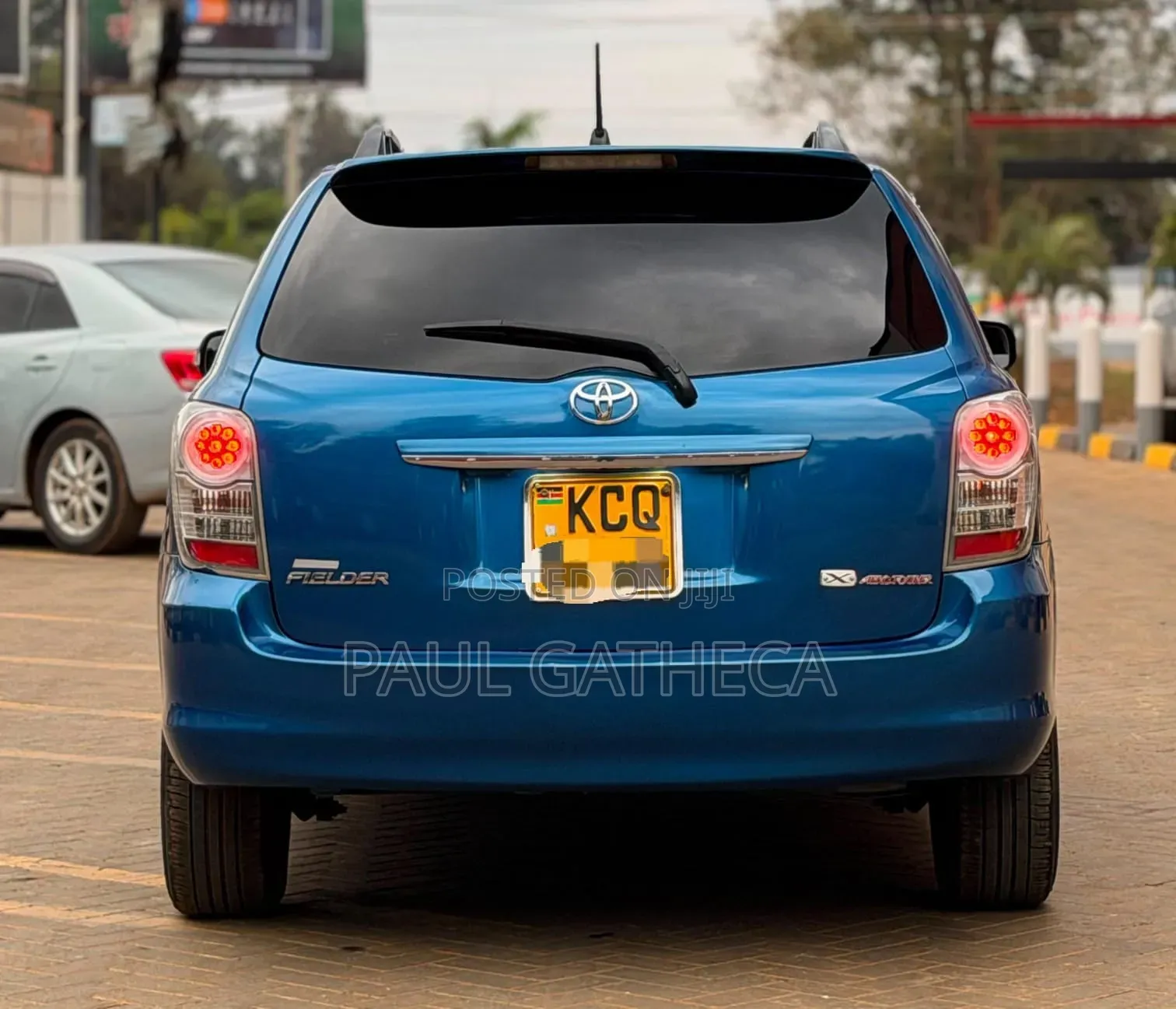 Toyota Corolla Fielder 2011 Blue