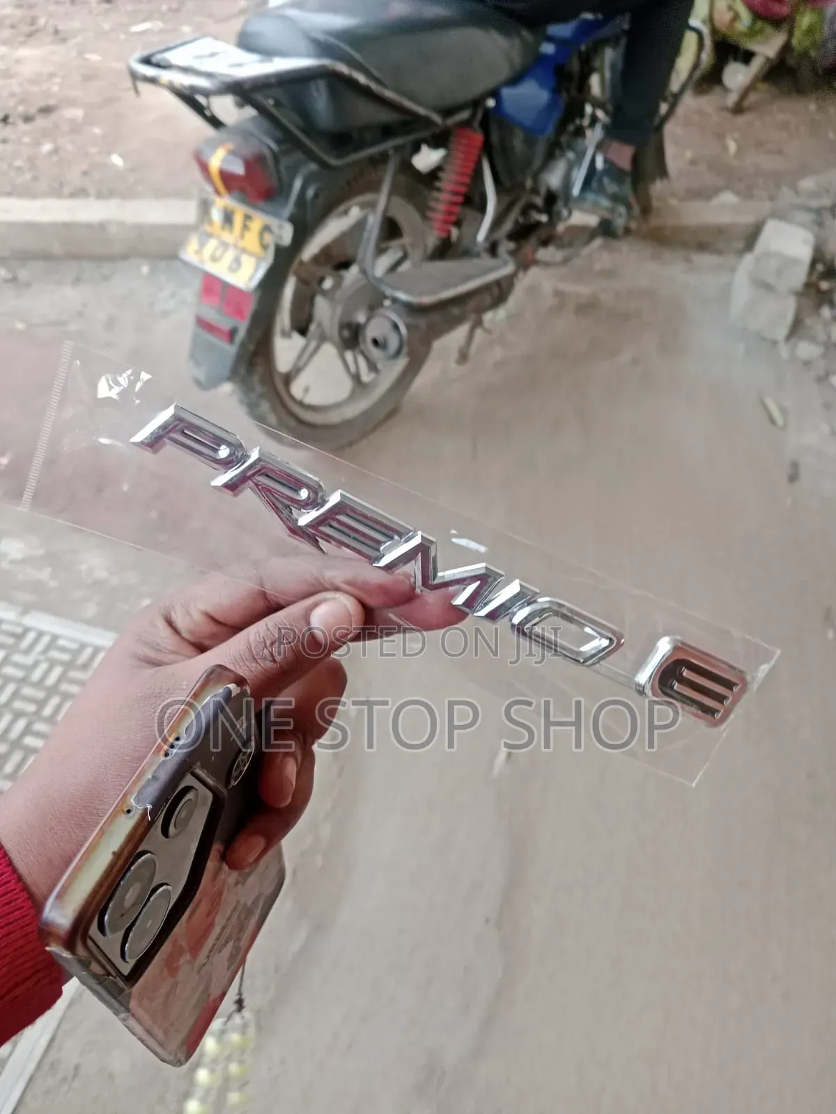 Premio_e Chrome Emblem Badge
