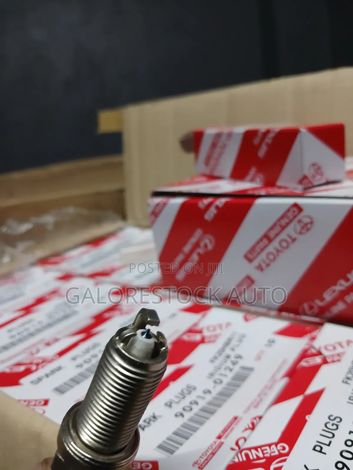Toyota Mark X / Crown Genuine Fk20hbr11 Spark Plugs
