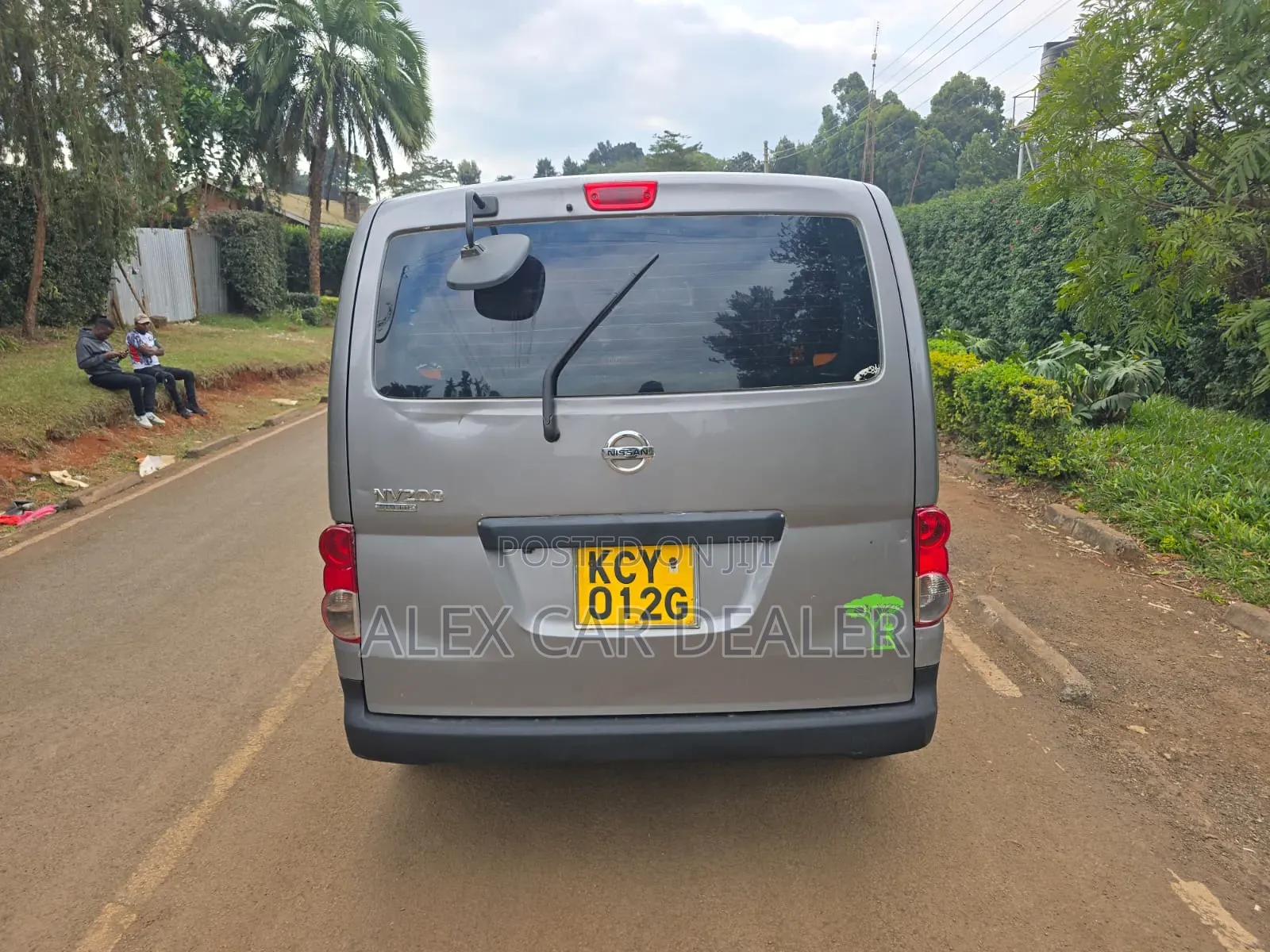 Nissan NV350 2013 Gray