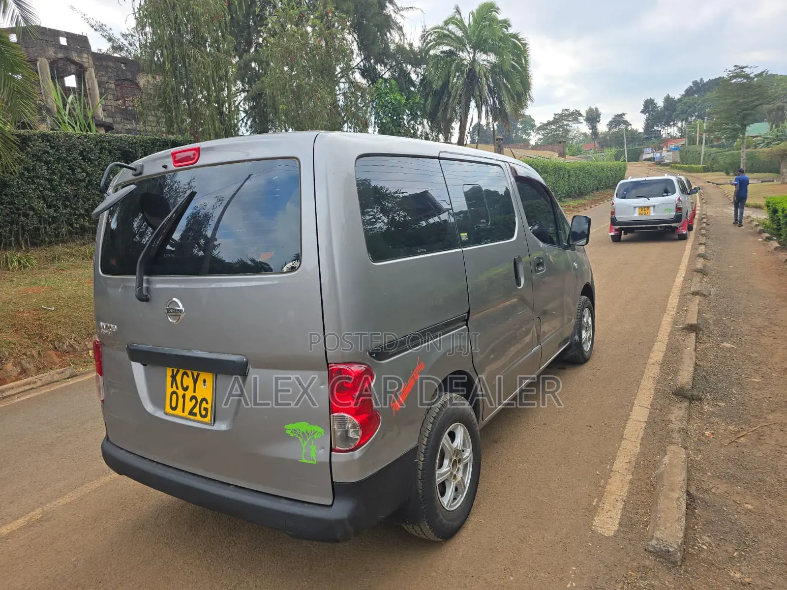 Nissan NV350 2013 Gray