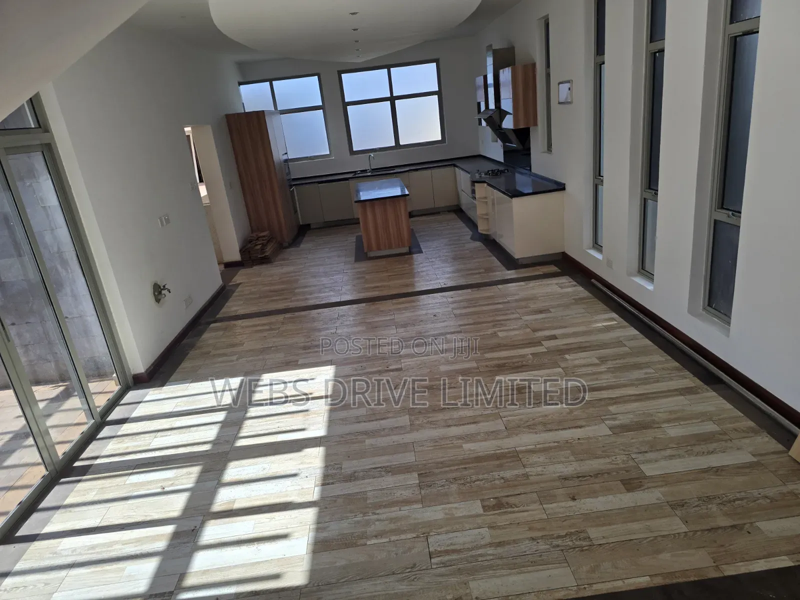 5bdrm Villa in Karen Miotoni for sale