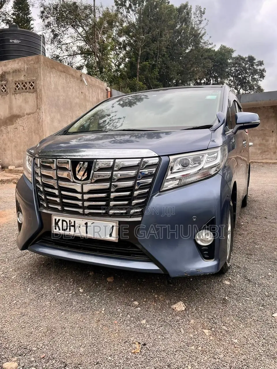 Toyota Alphard 2.4 Petrol FWD 2015 Blue