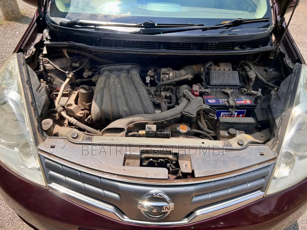 Nissan Note 2010 Maroon