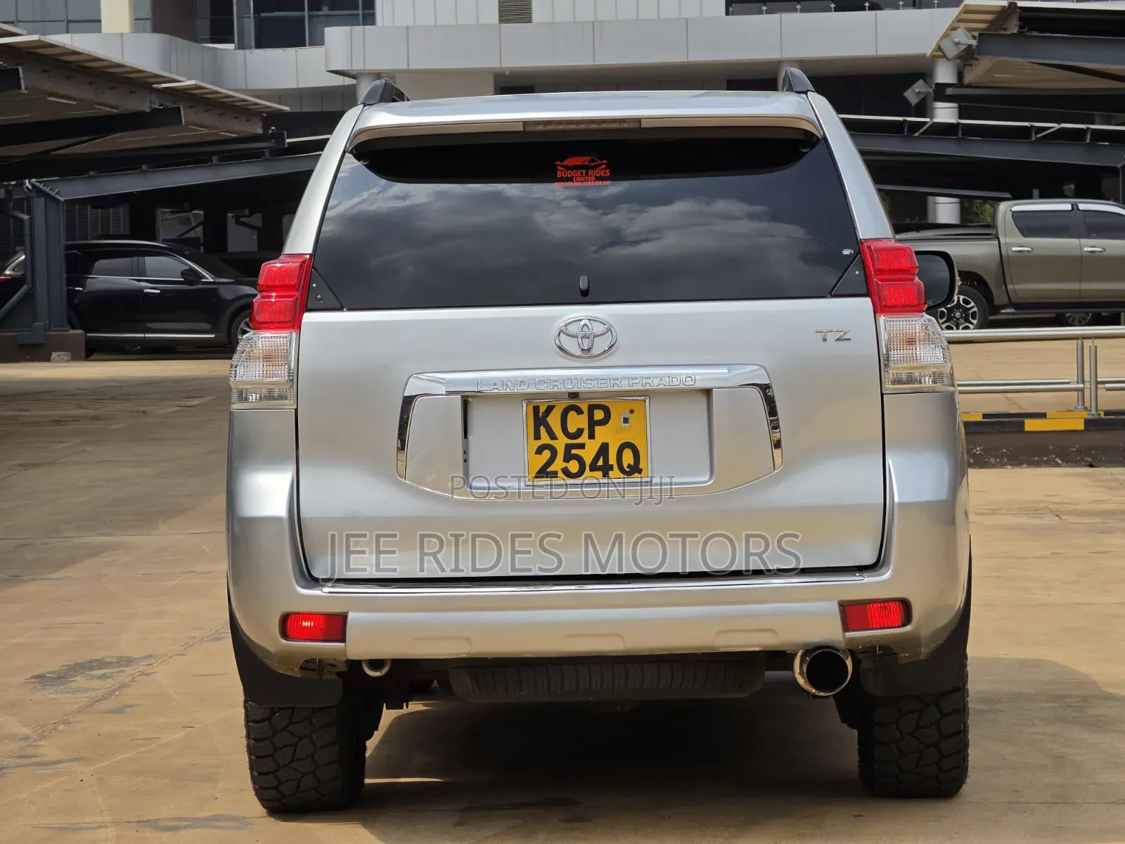 Toyota Land Cruiser Prado 2011