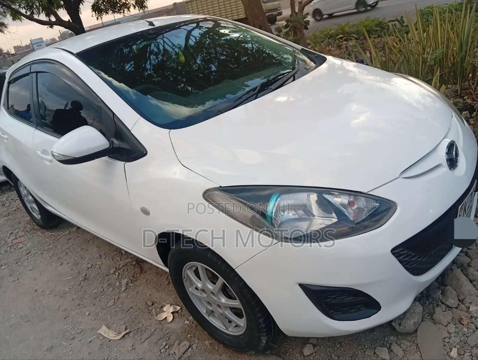 Mazda Demio 2013 White