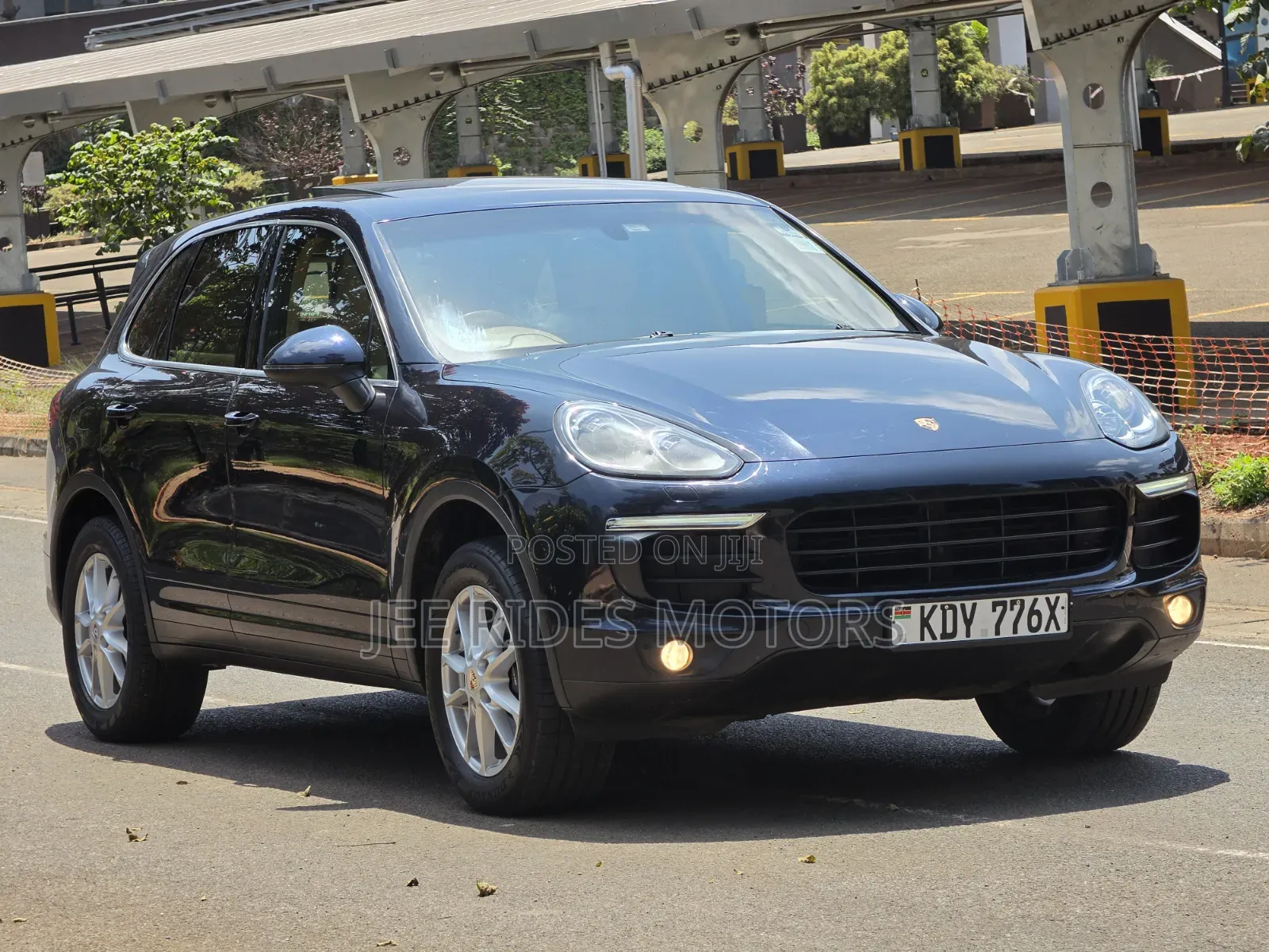 Porsche Cayenne 2015 Blue