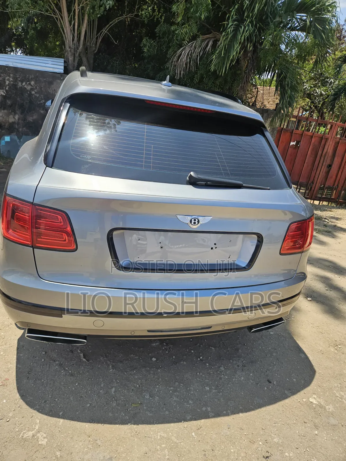 Bentley Bentayga 2018 Gray