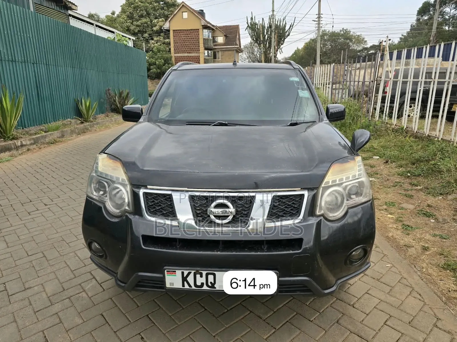 Nissan X-Trail 2012 Black