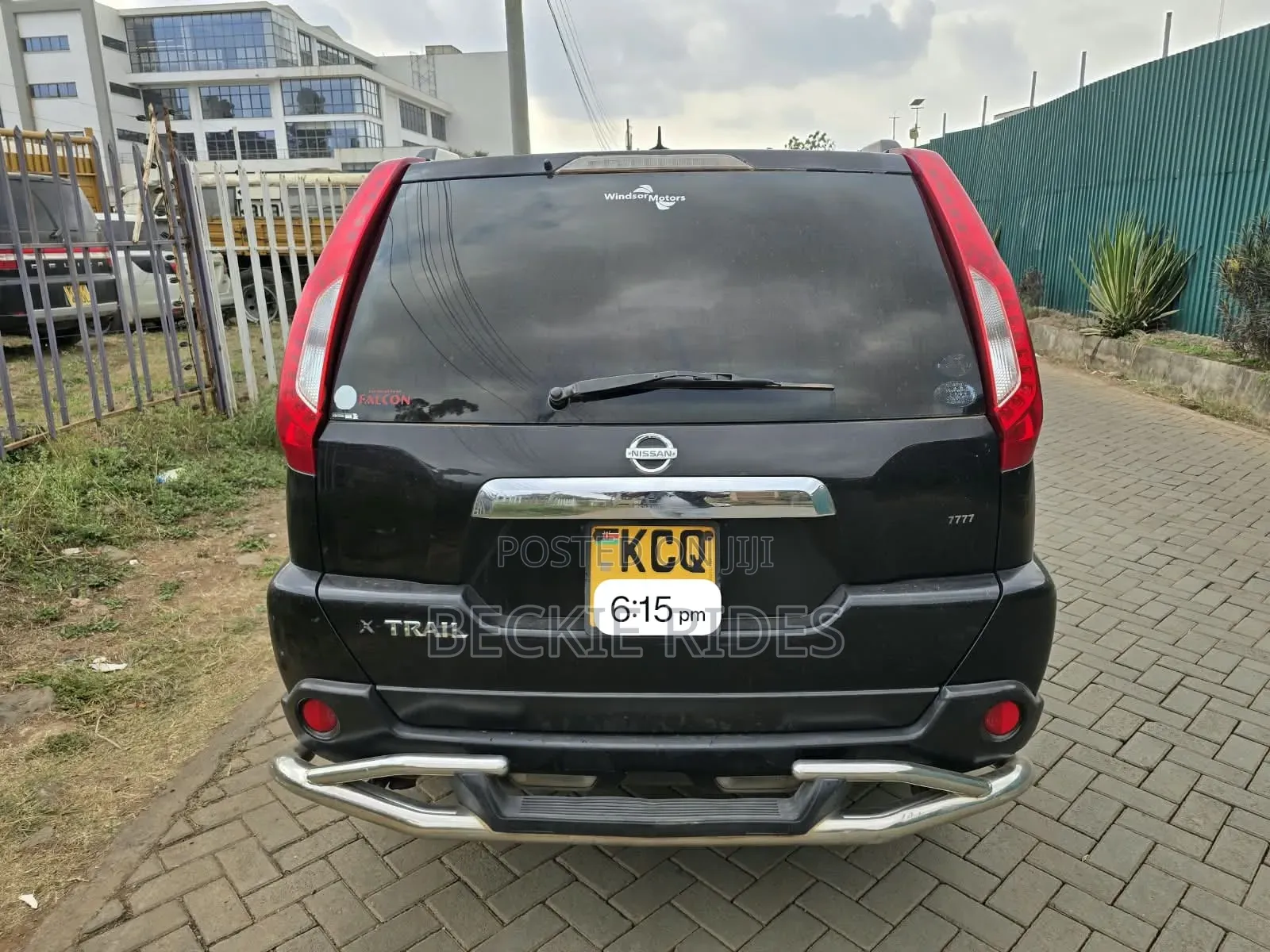 Nissan X-Trail 2012 Black