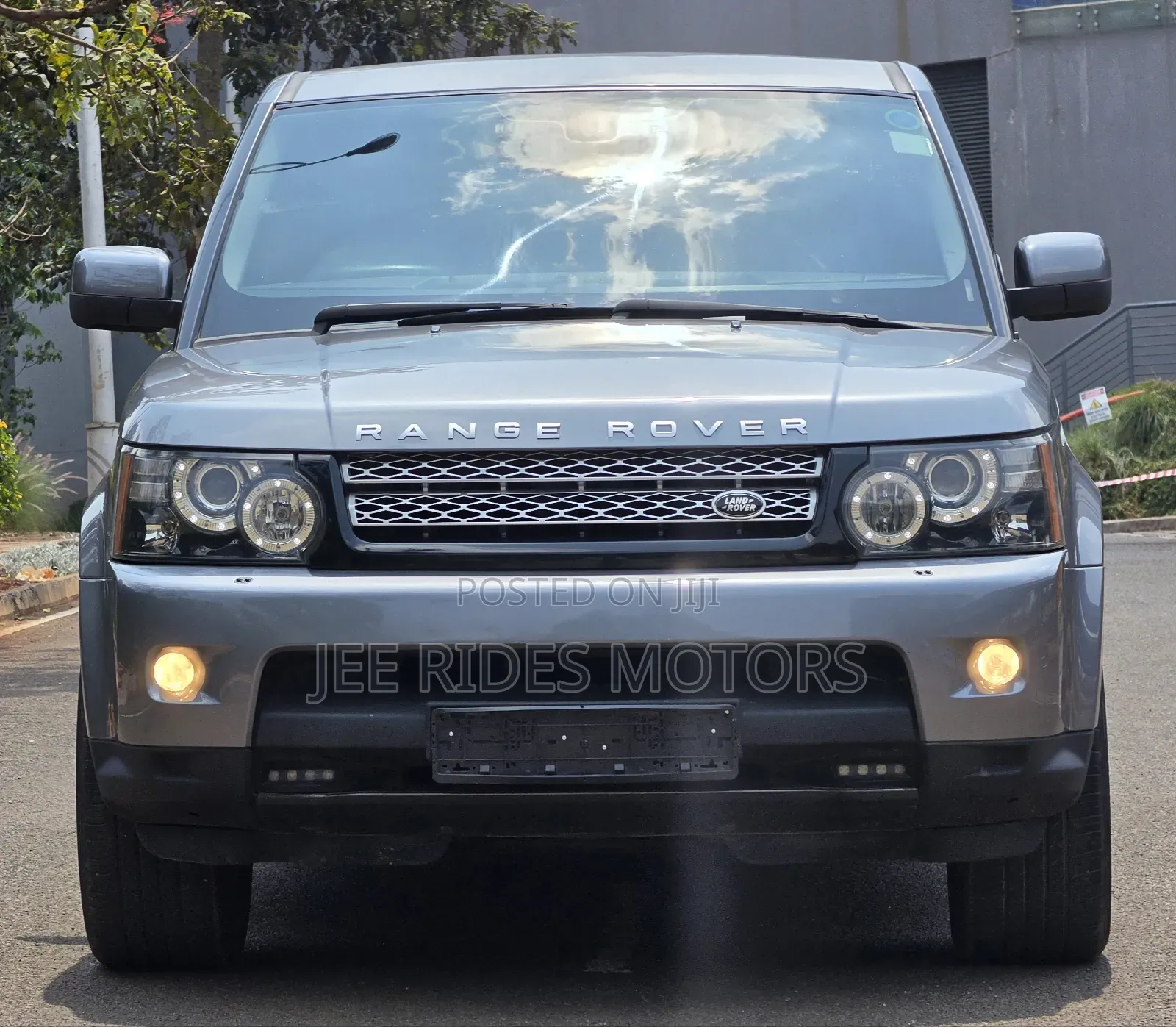 Land Rover Range Rover Sport 2012 Gray