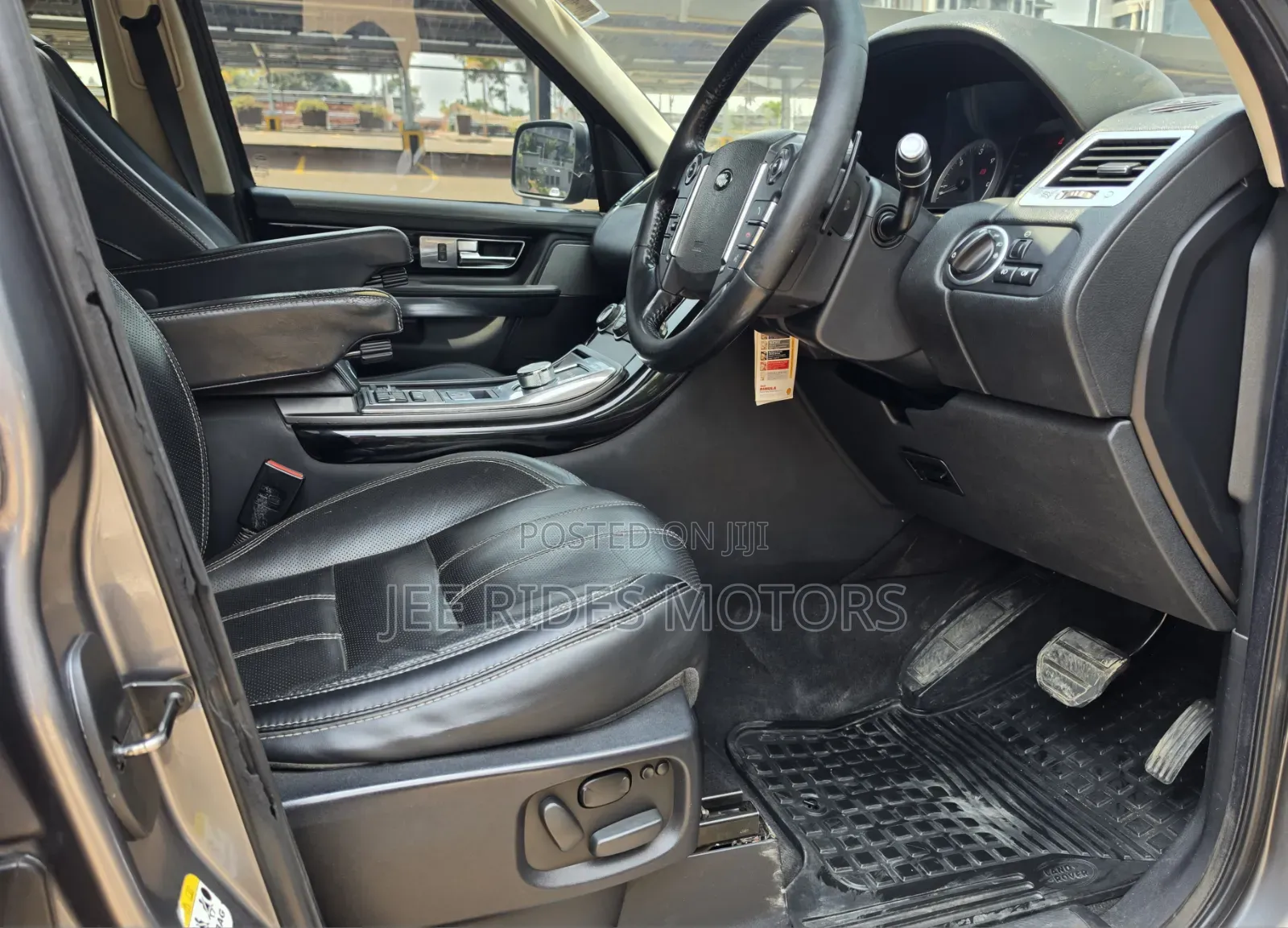 Land Rover Range Rover Sport 2012 Gray