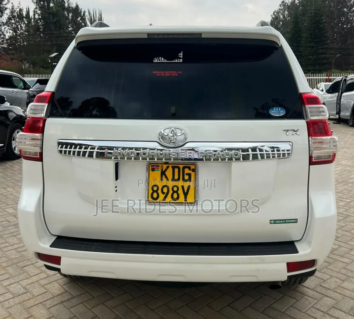Toyota Land Cruiser Prado 2014 Ivory
