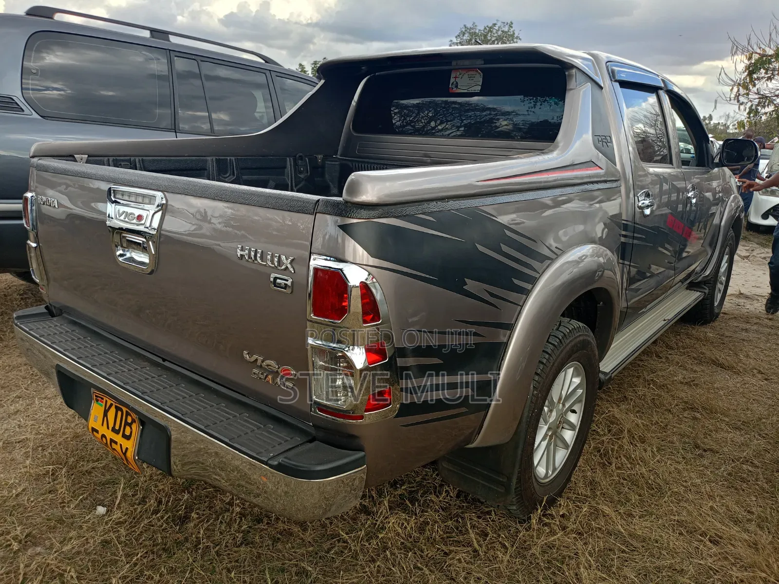 Toyota Hilux 2014 Brown